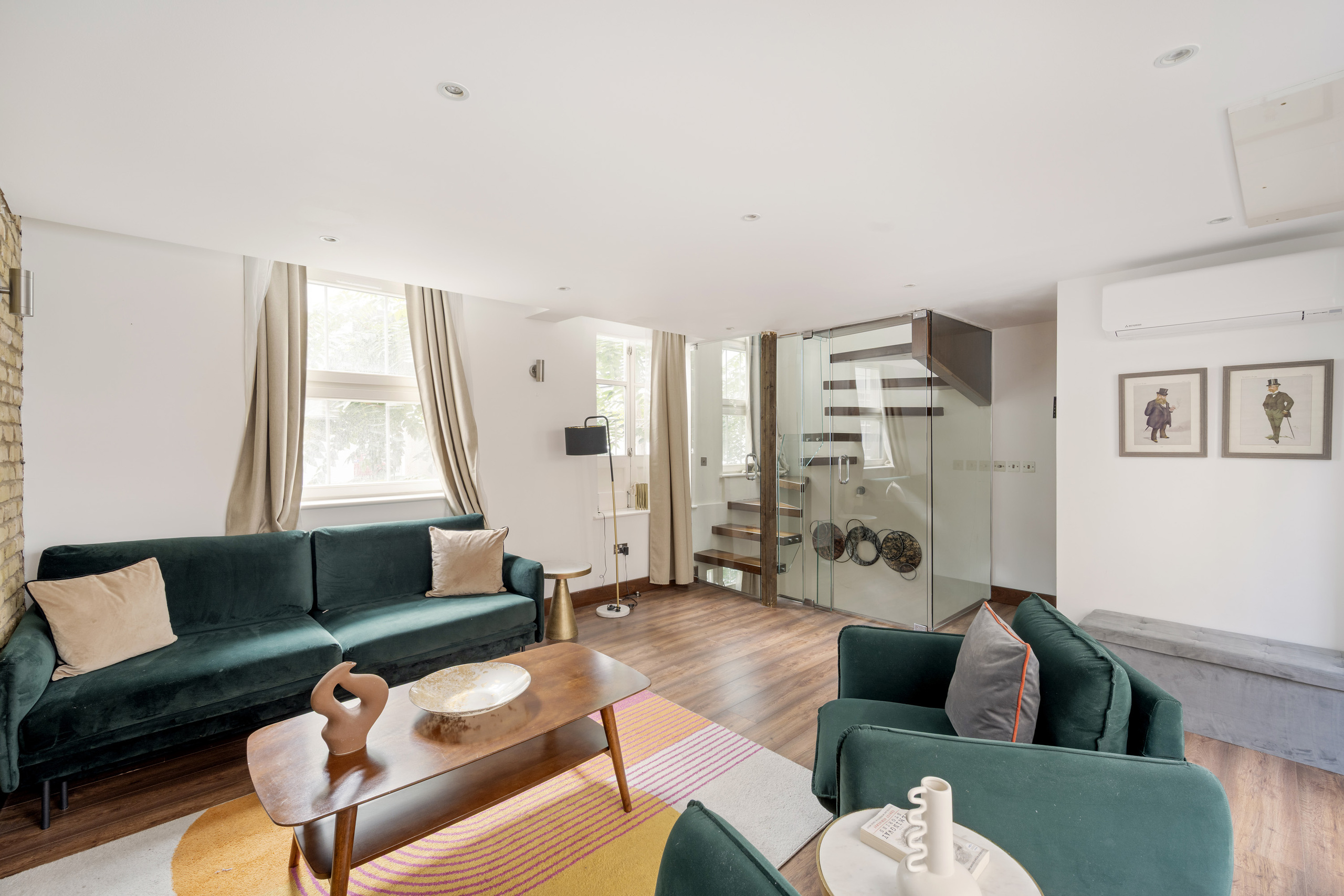 17 & 18 Ovington Mews, London photo 4