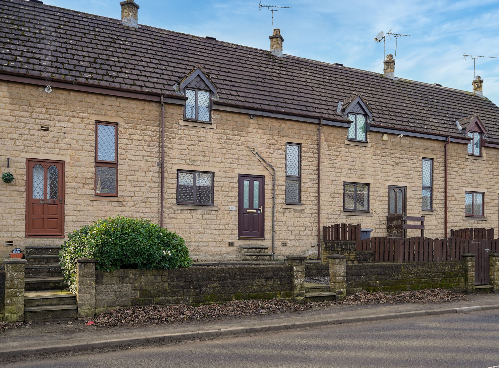 2 bed terraced house for sale