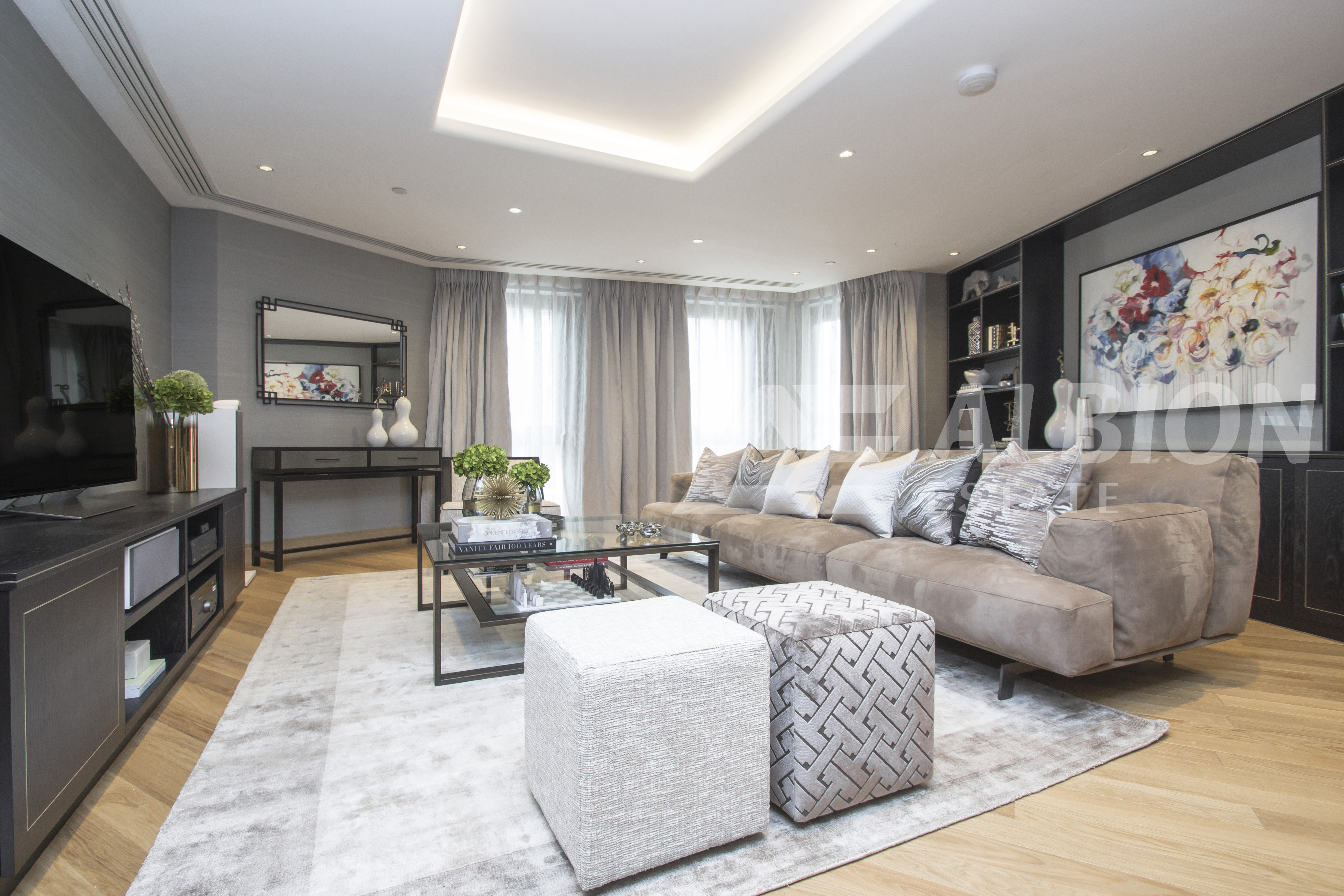 3 bedroom flat for sale 0
