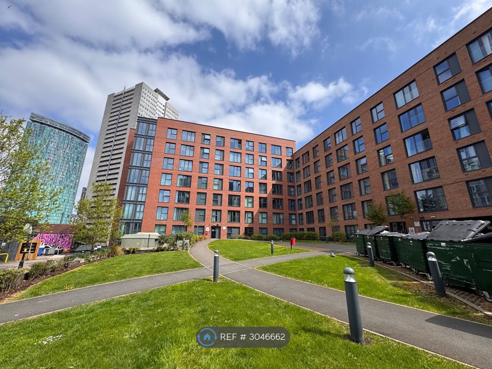 2-bed flat on Apartment, Windmill Street, Birmingham, £1,350/mo