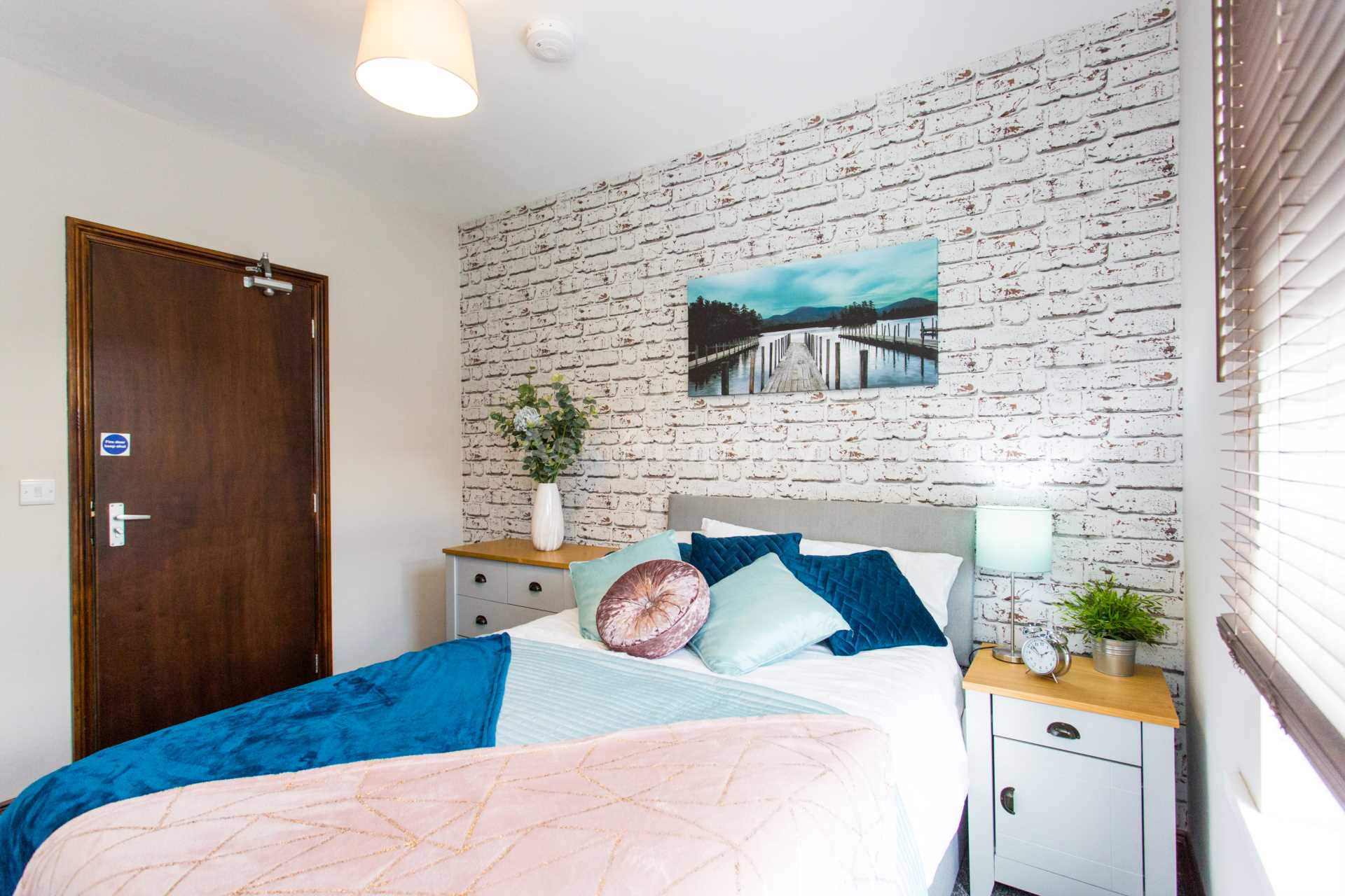 Room 4, Lincoln Street, Worksop photo 2