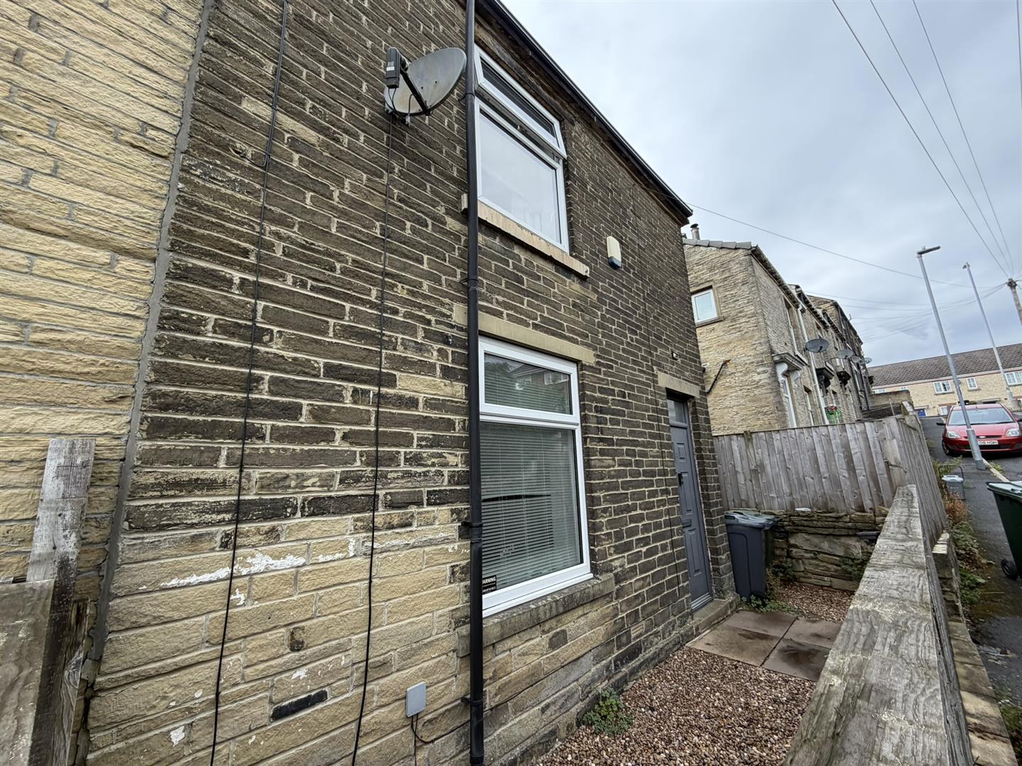 45, Fleece Street, Bradford photo 3