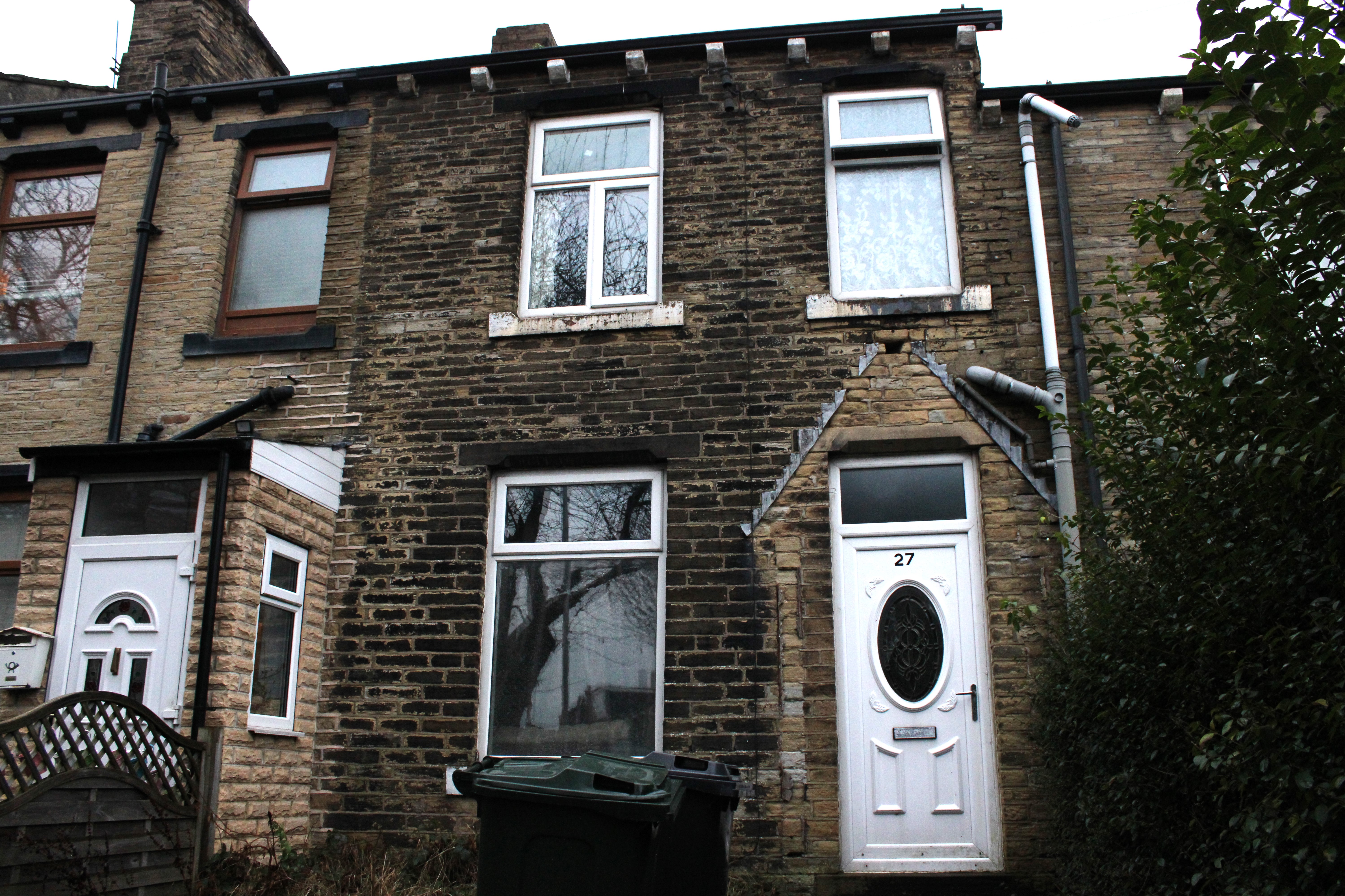 27, Beech Grove, Bradford photo 2