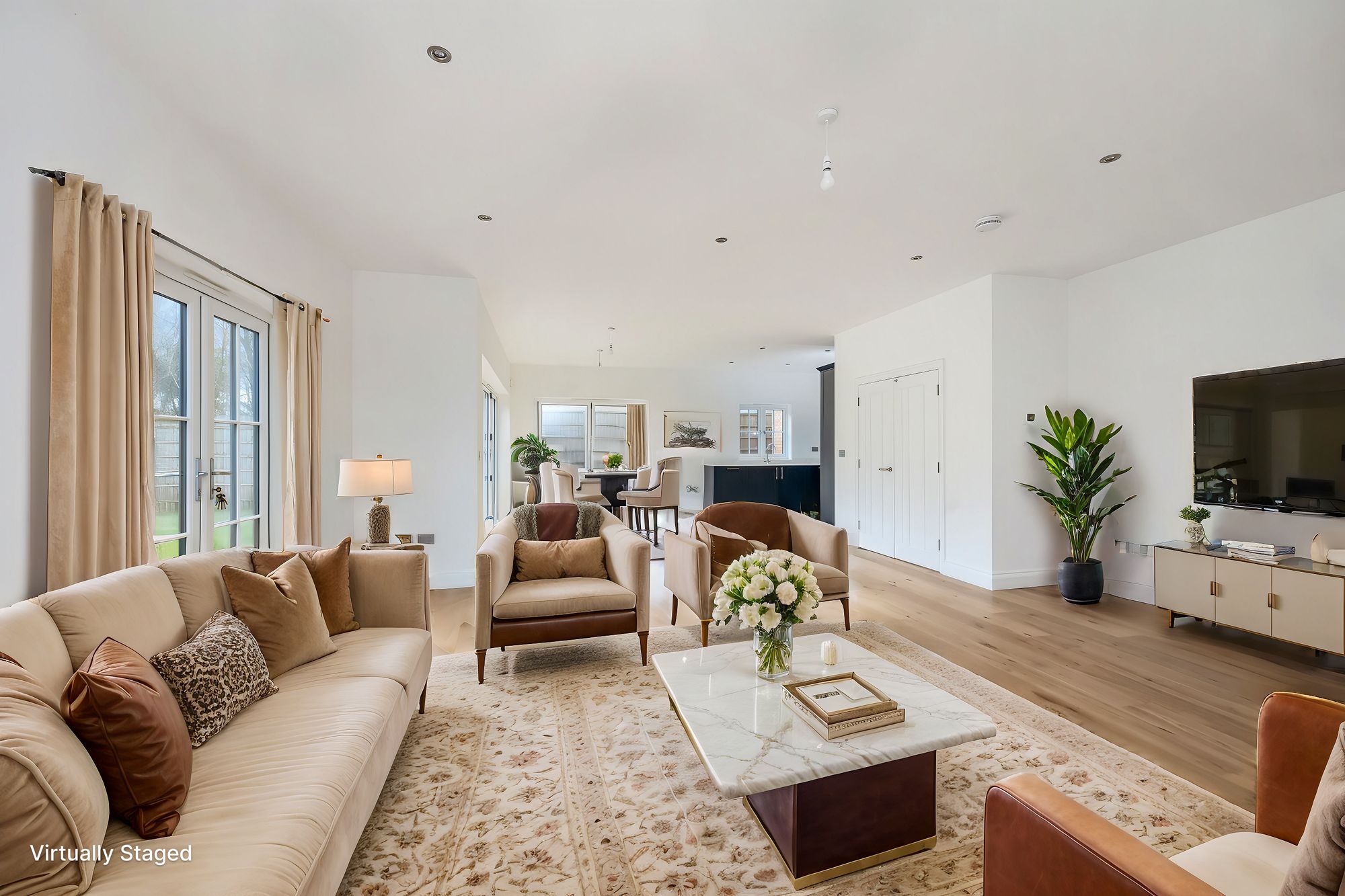 5 bedroom property for sale 0