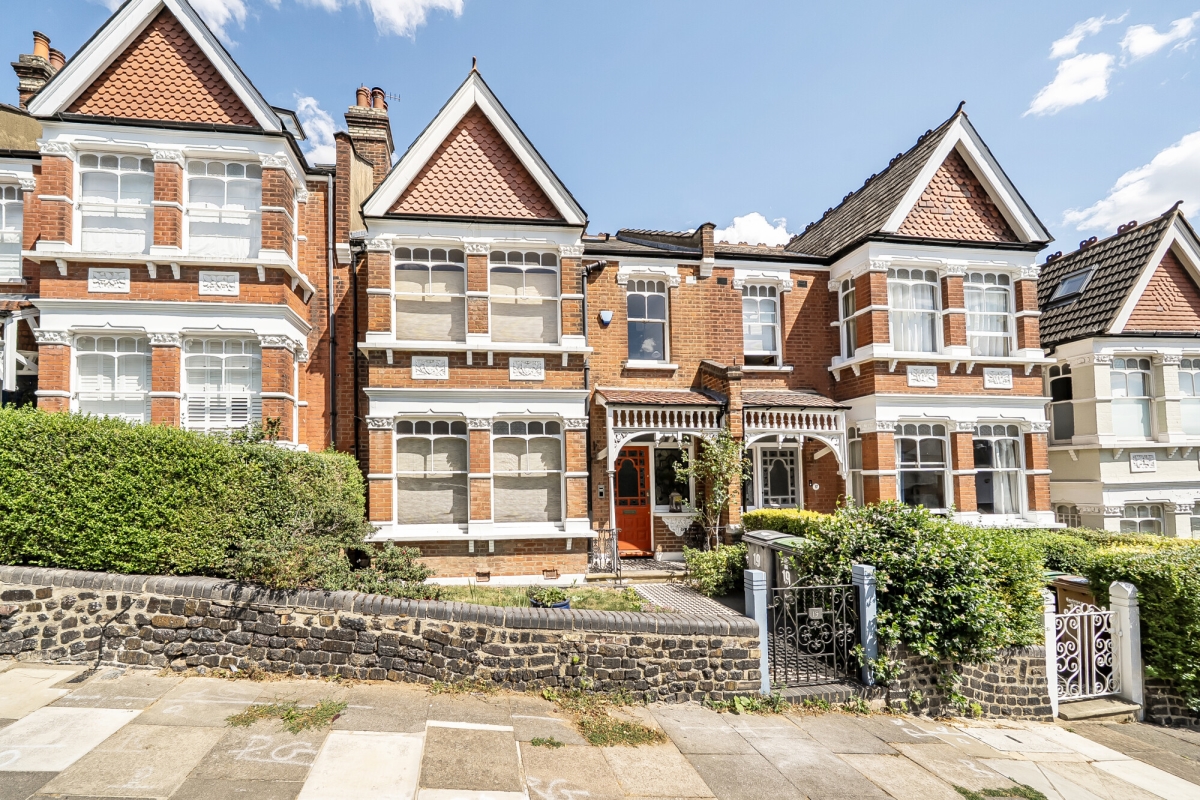 19, Leinster Road, London photo 2