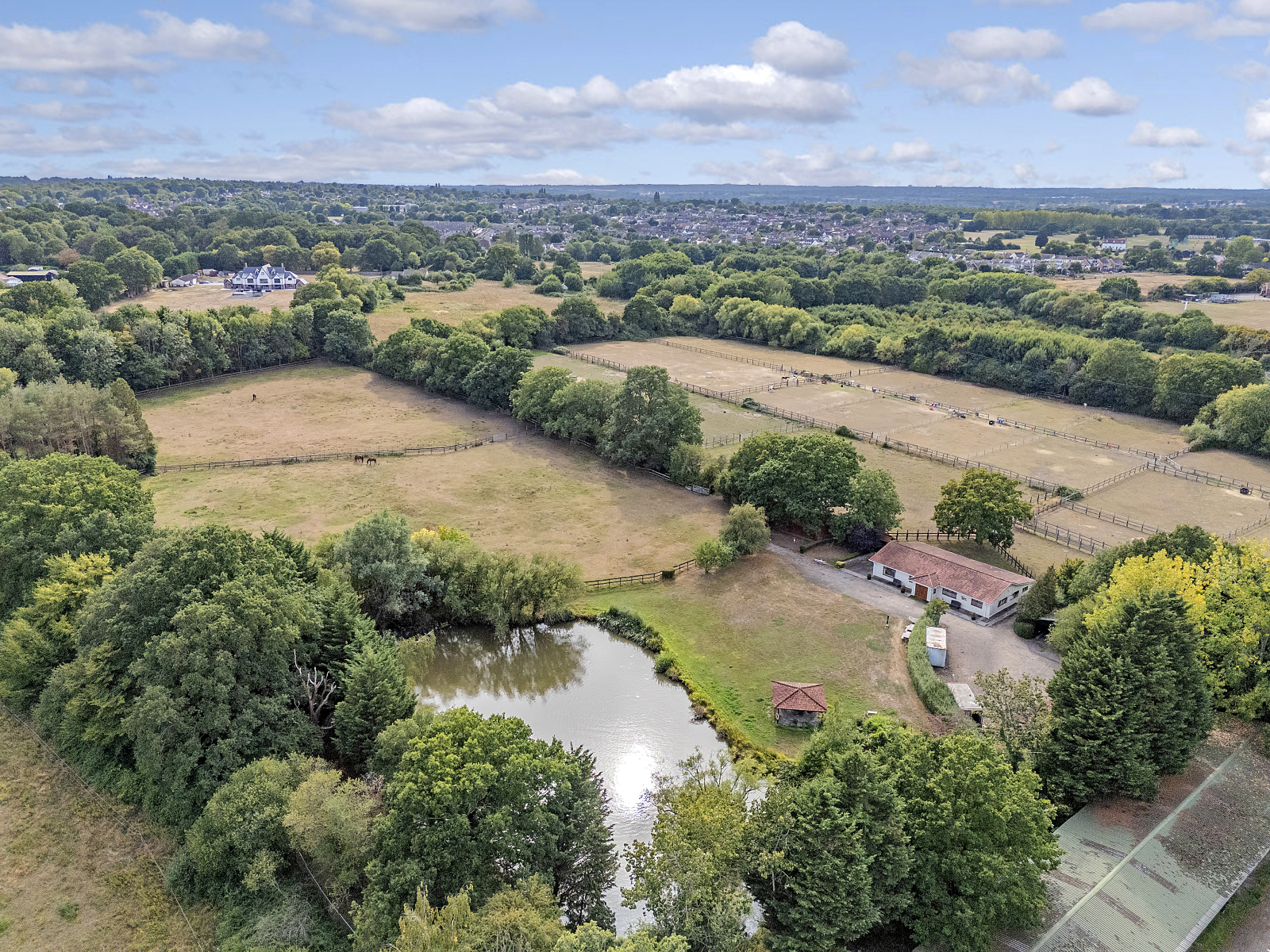 2 bedroom bungalow for sale 0