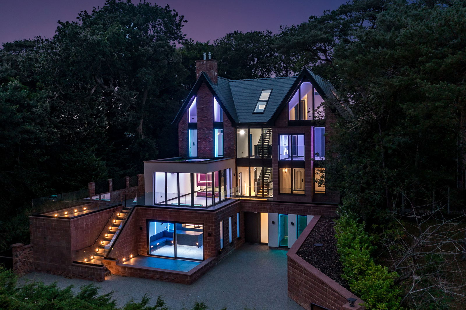 4 bedroom detached new house for sale 0