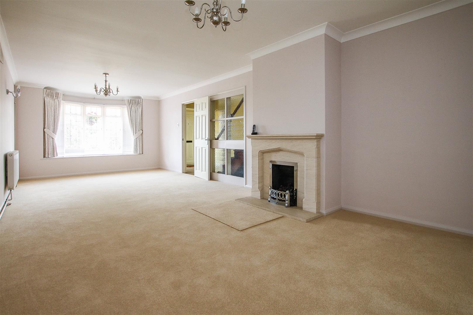 Willows, Nine Ashes Road, Brentwood photo 3