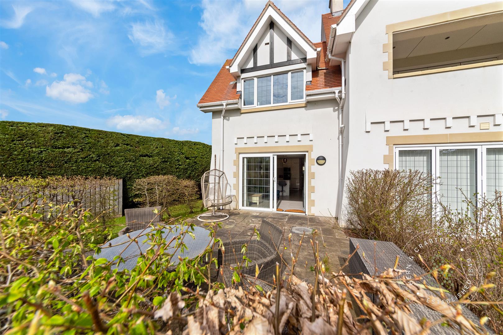 Flat 5, The Retreat, The Chantry, Cardiff photo 2