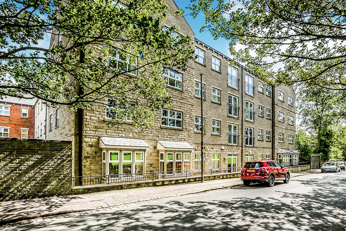 Free property report 59, Savile Grange Apartments, Free School Lane