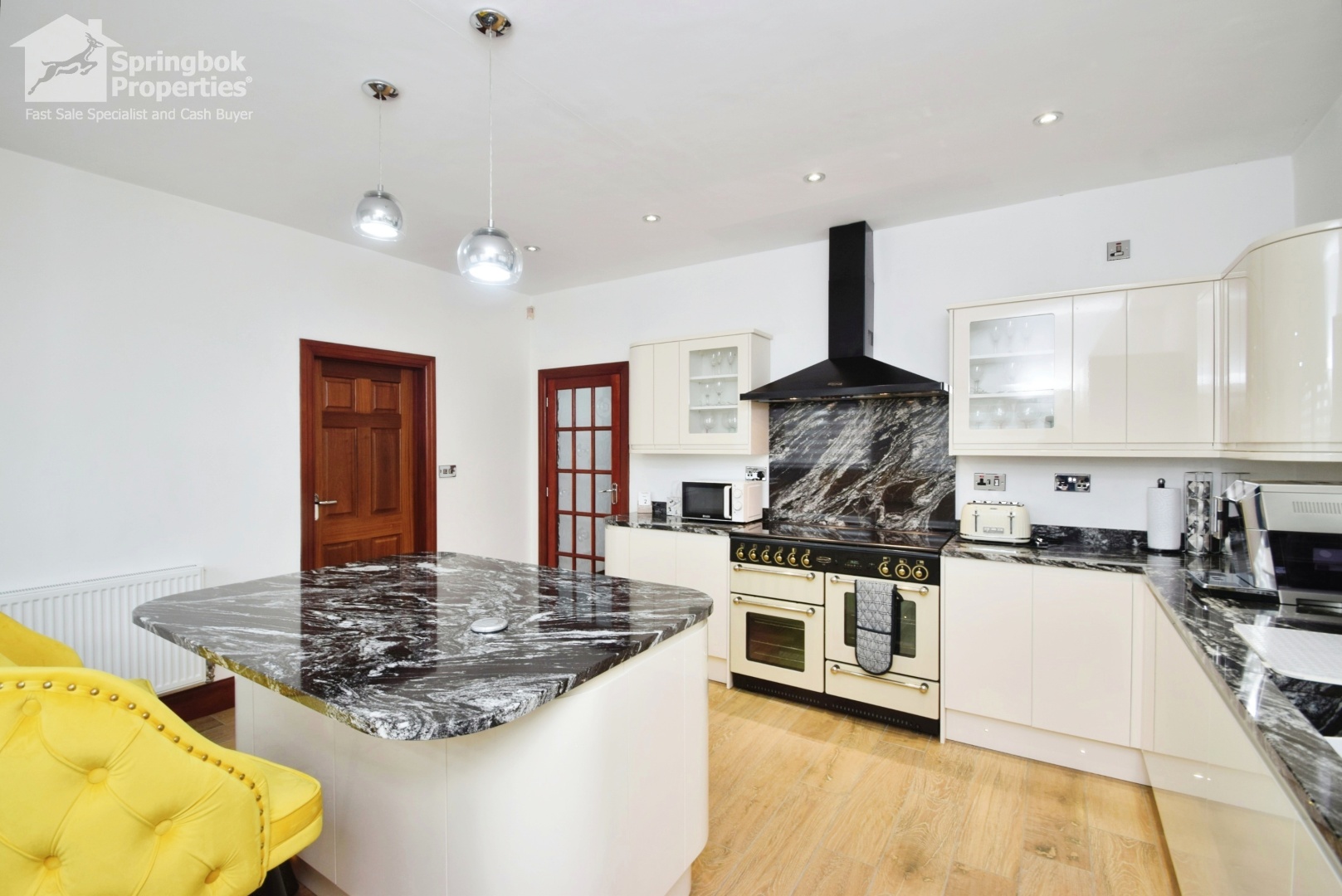 Photos of Sawel Court, Swansea, West SA4 67289121 PrimeLocation