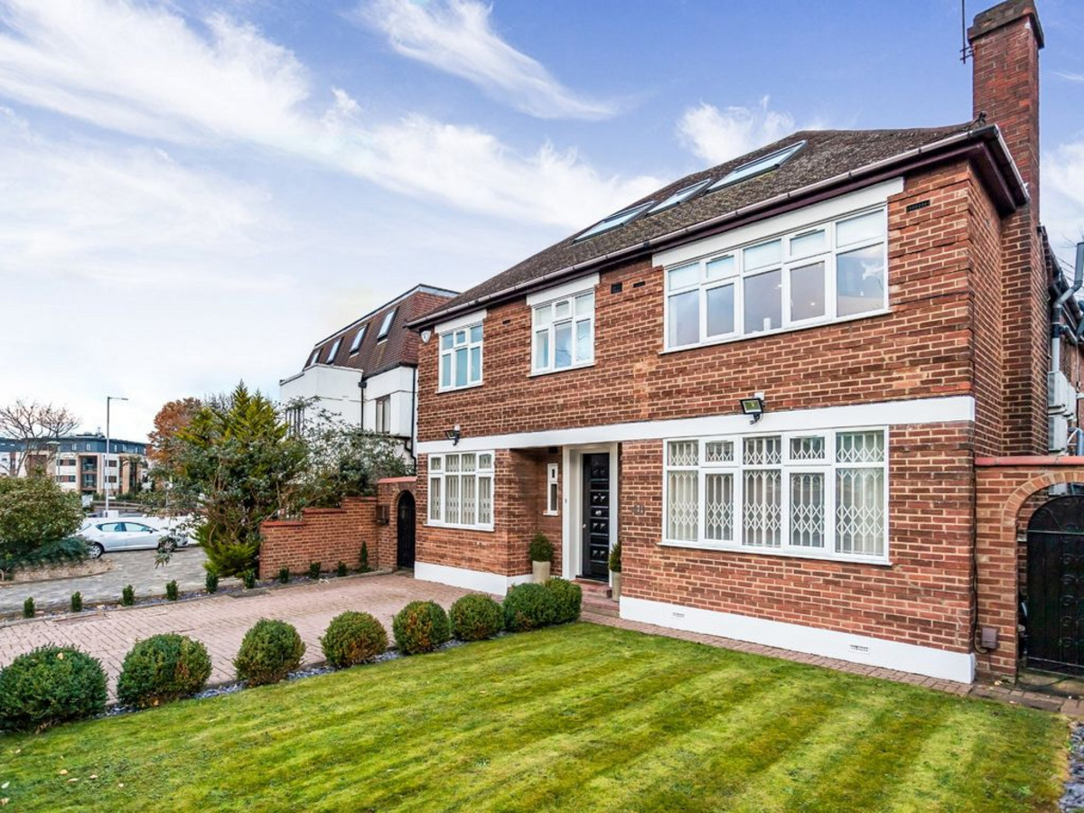 Photos of Ashley Lane, London NW4 67261527 PrimeLocation