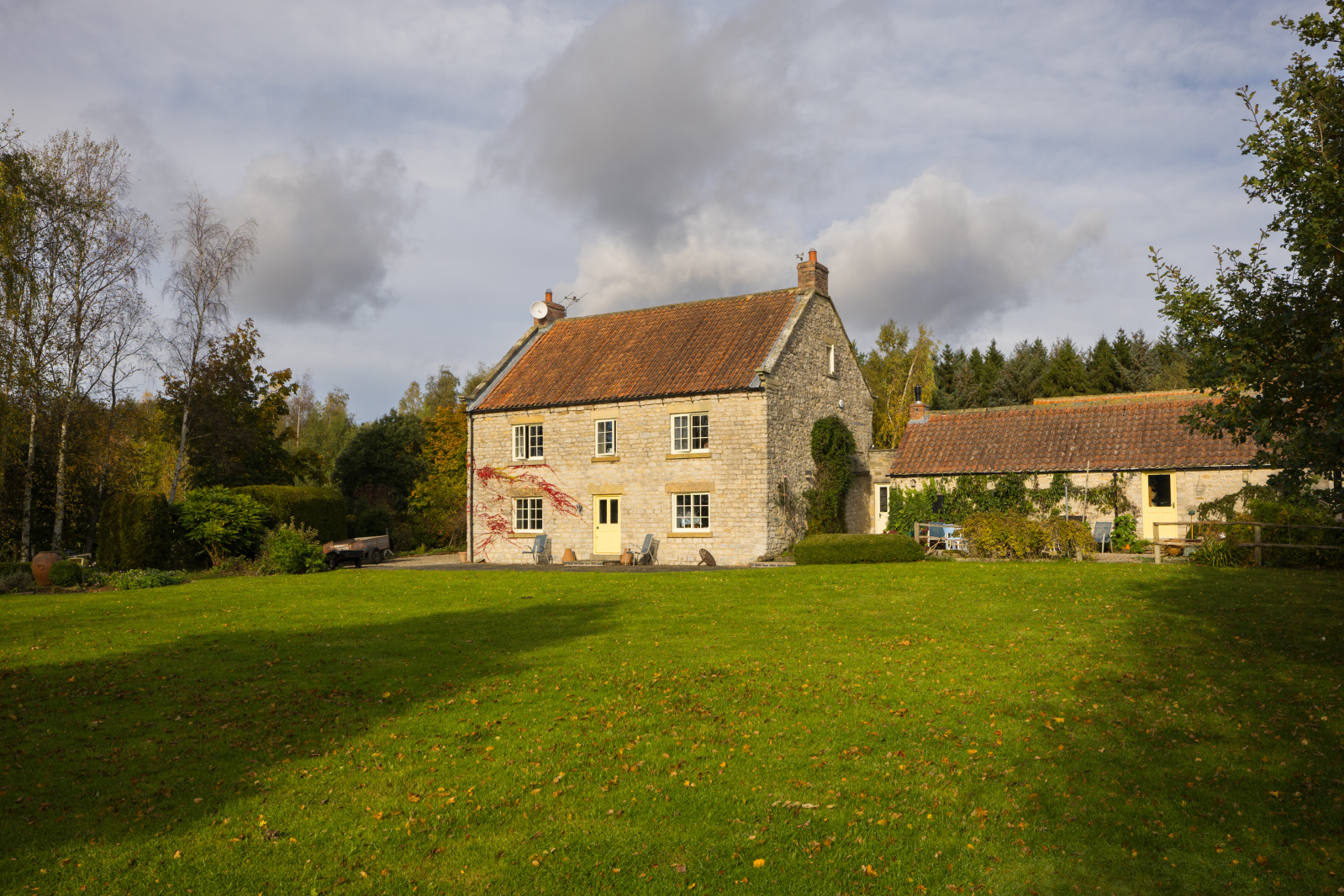 4 bedroom link-detached house for sale 0