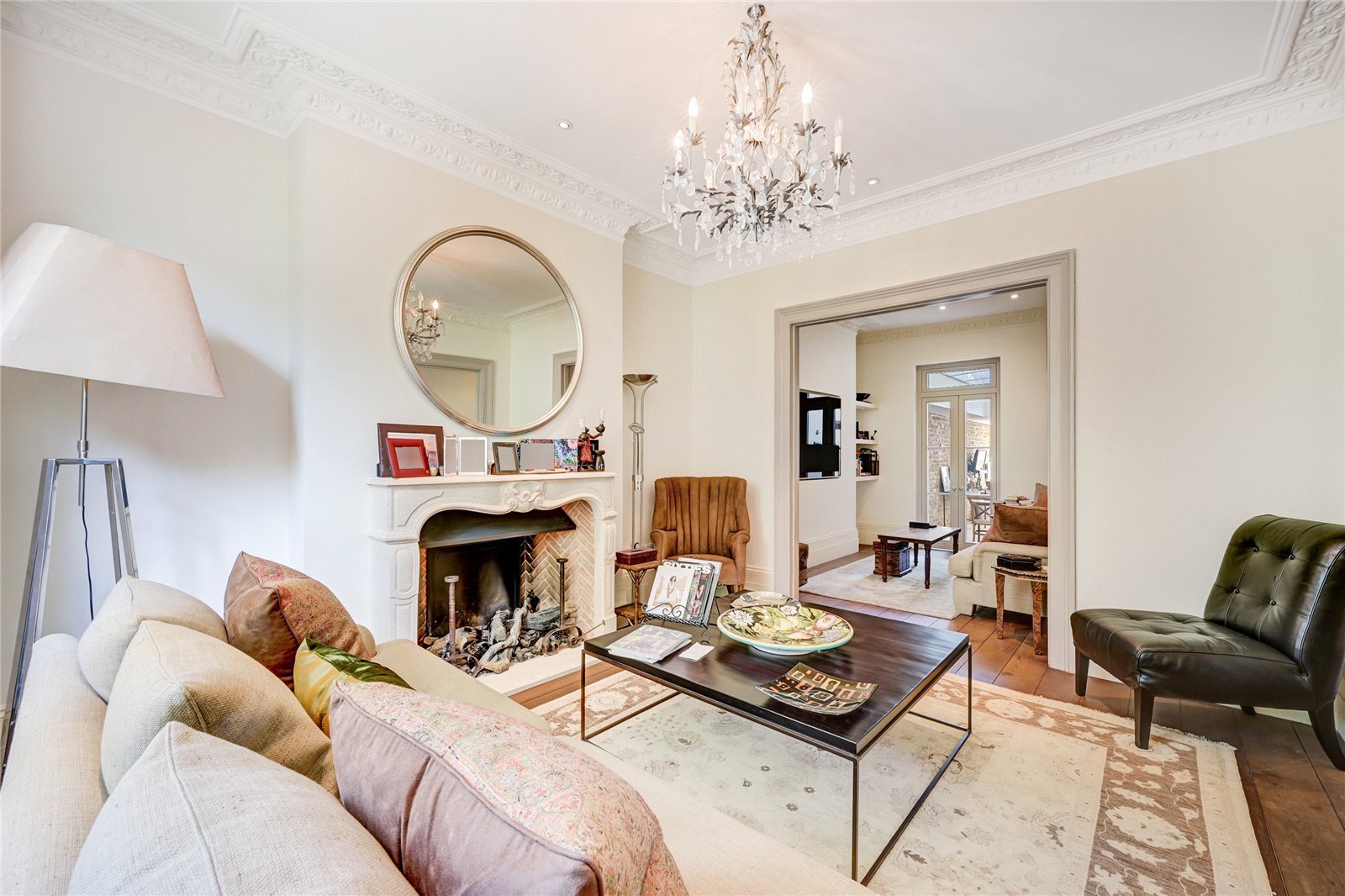 4 bedroom terraced house for sale 0