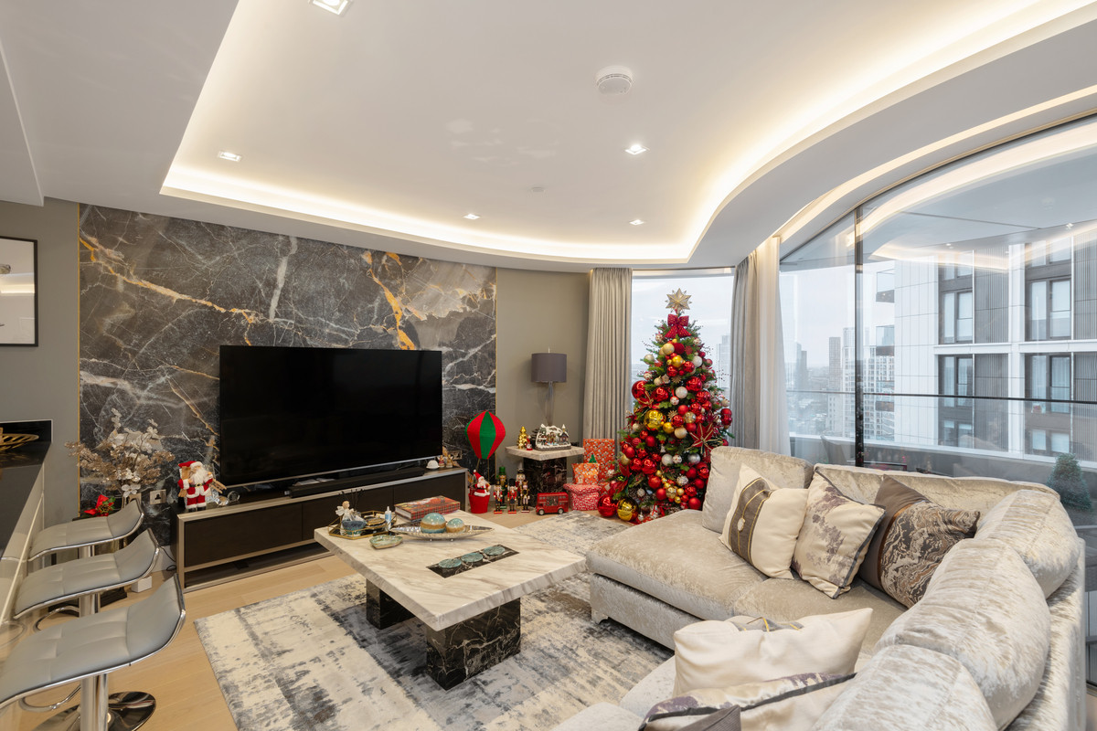 Balaton Lodge, Newmarket