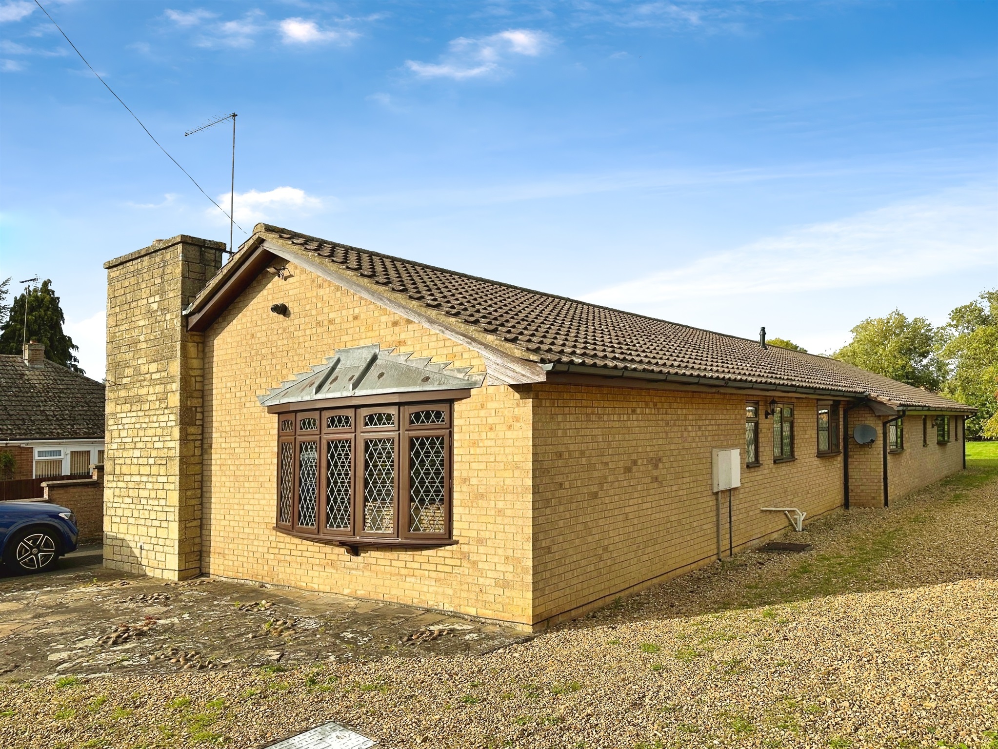 51, Willoughby Road, Bourne photo 2