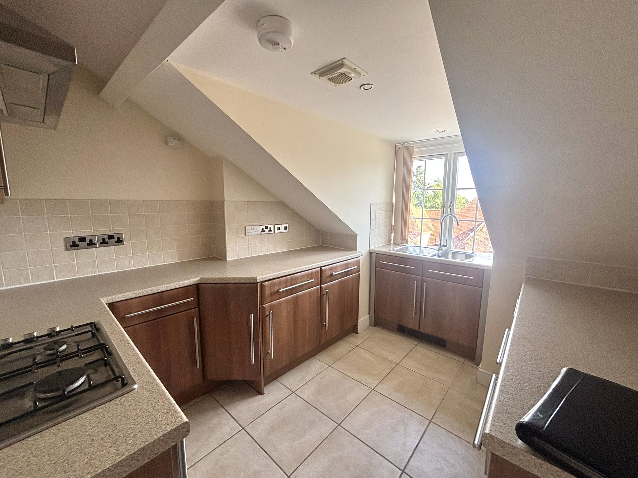 Flat 9, Stafford Vere Court, The Broadway, Woodhall Spa photo 4