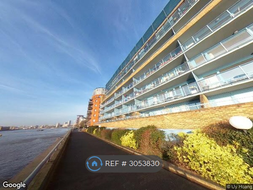 Flat, Arnhem Wharf Arnhem Place, London photo 2