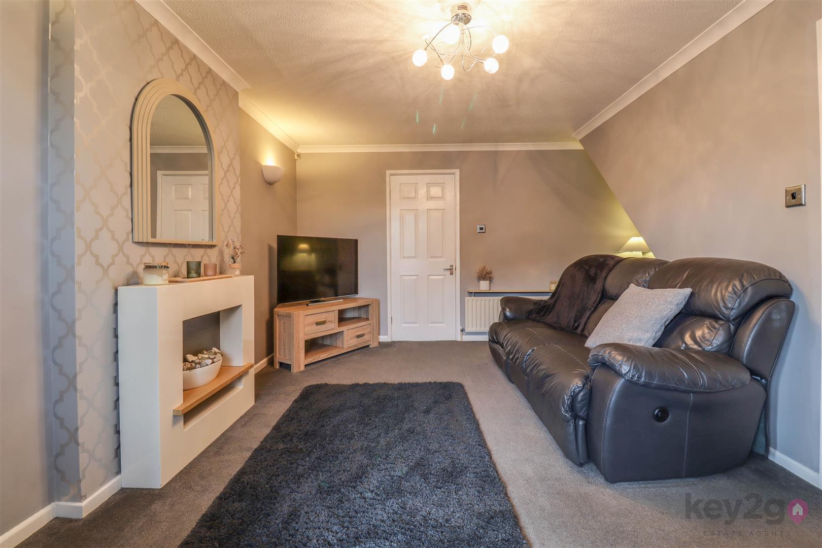 3, Grizedale Avenue, Sheffield photo 4