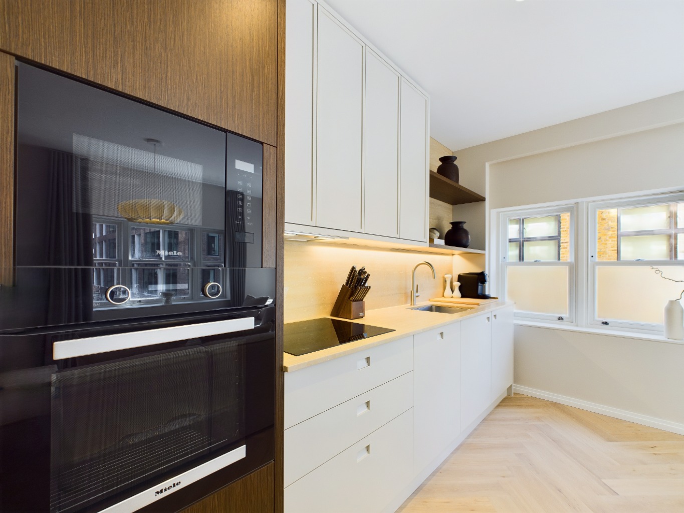 2 bedroom flat for sale 0