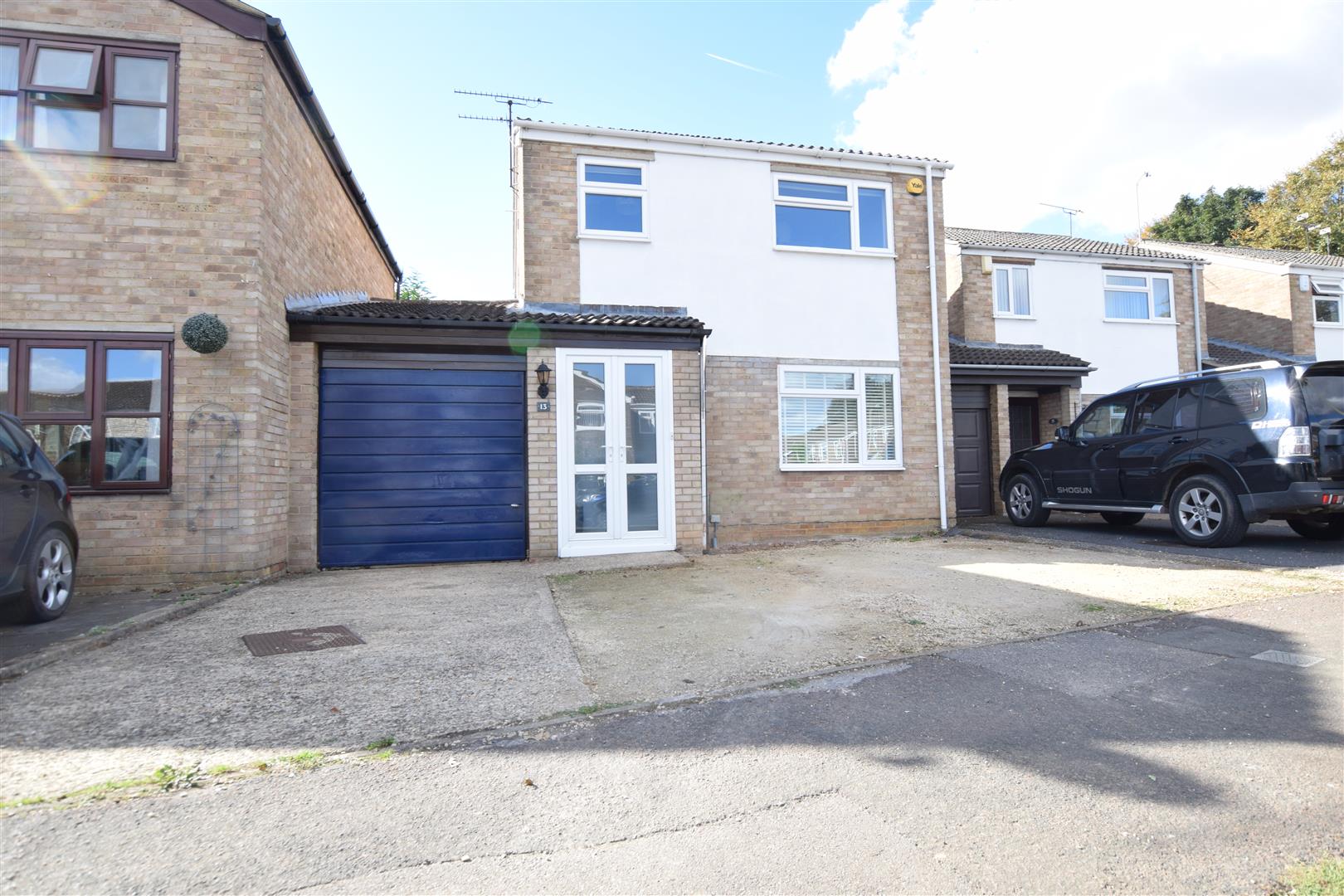 Free property report 13 Avocet Way, Banbury, OX16 9YA Chimnie