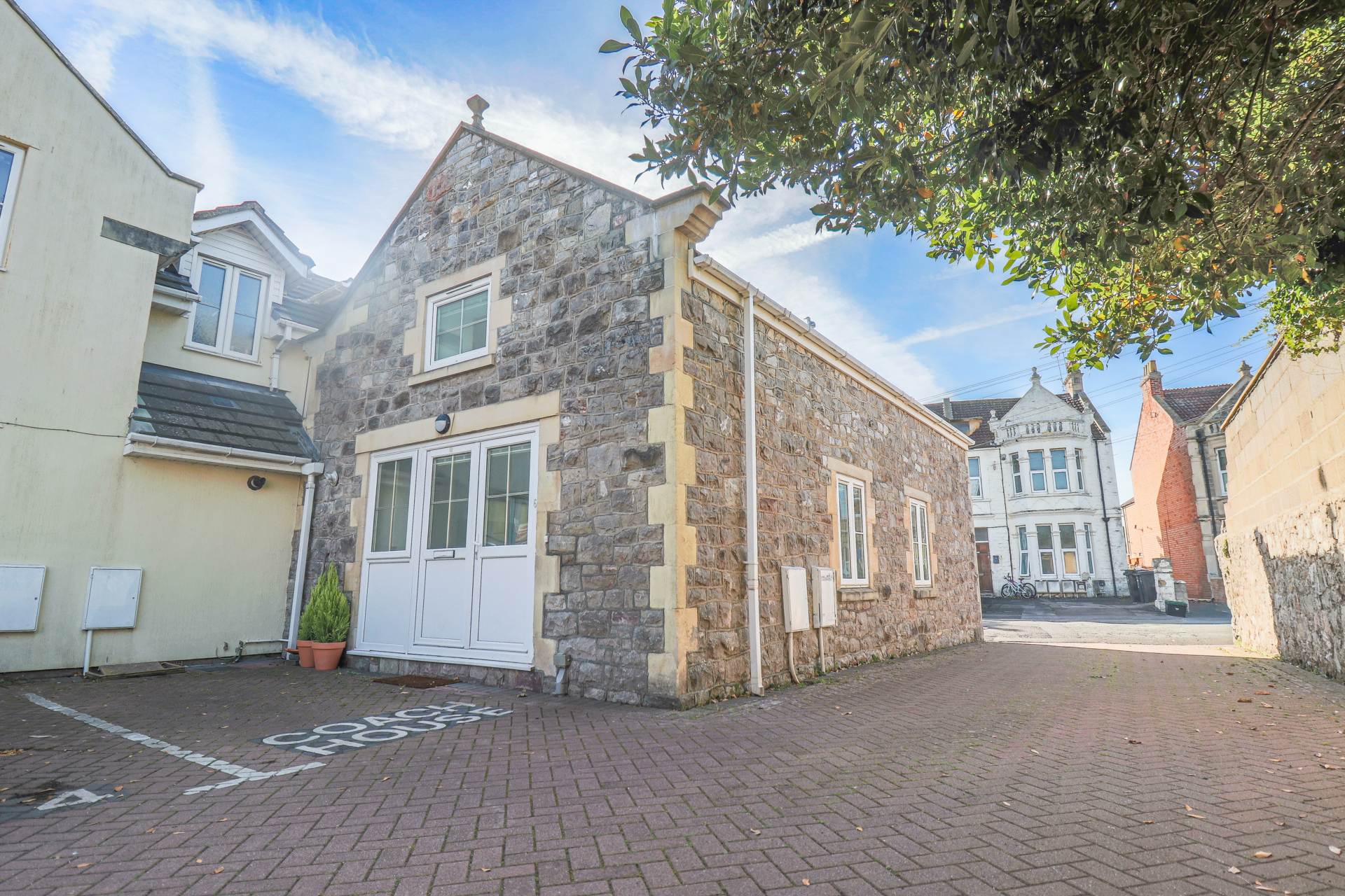 2-bed semi-detached on 6 The Courtyard, Quantock Road, Weston-super-Mare, £160,000