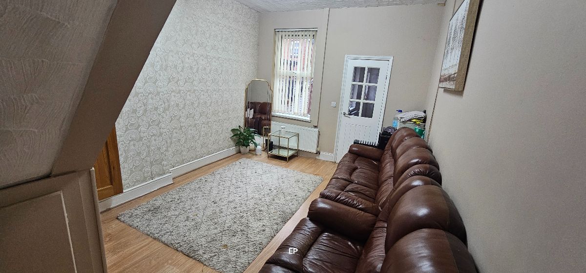 32 Grove Road, Leicester photo 4