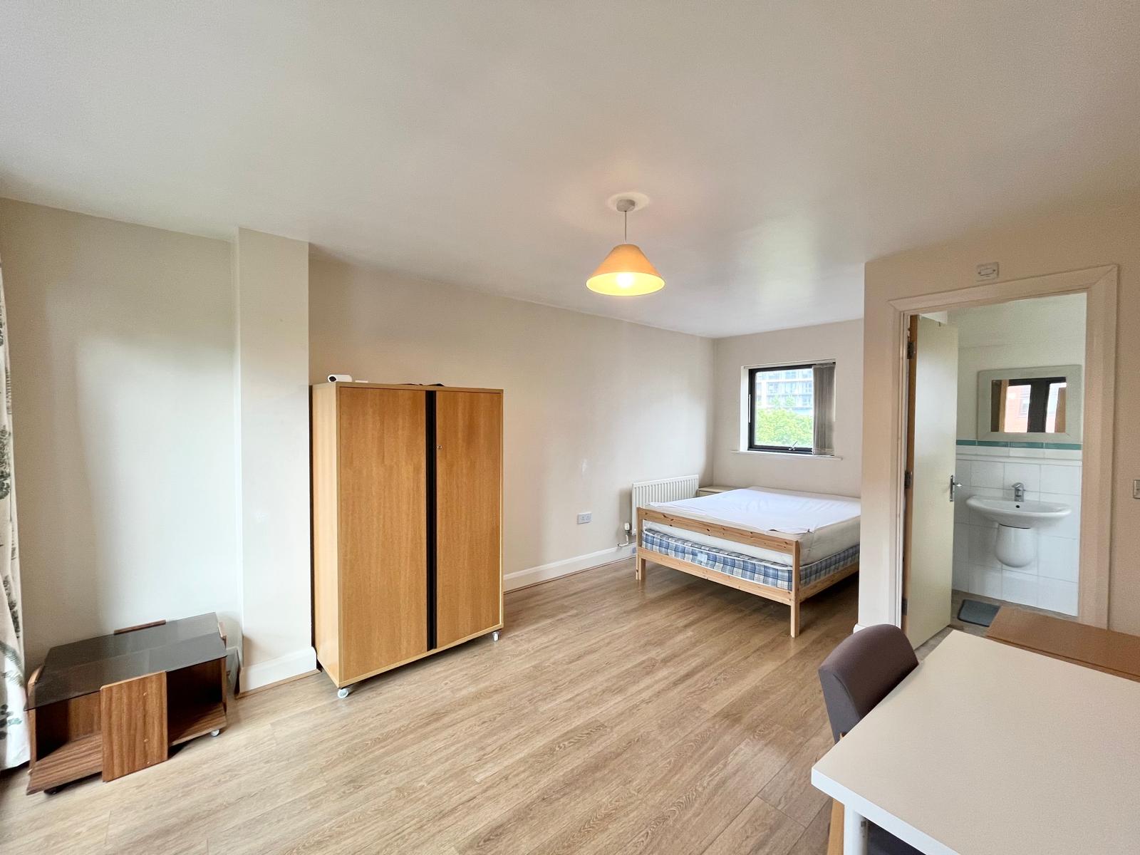 48, Wheeleys Lane, Birmingham photo 5