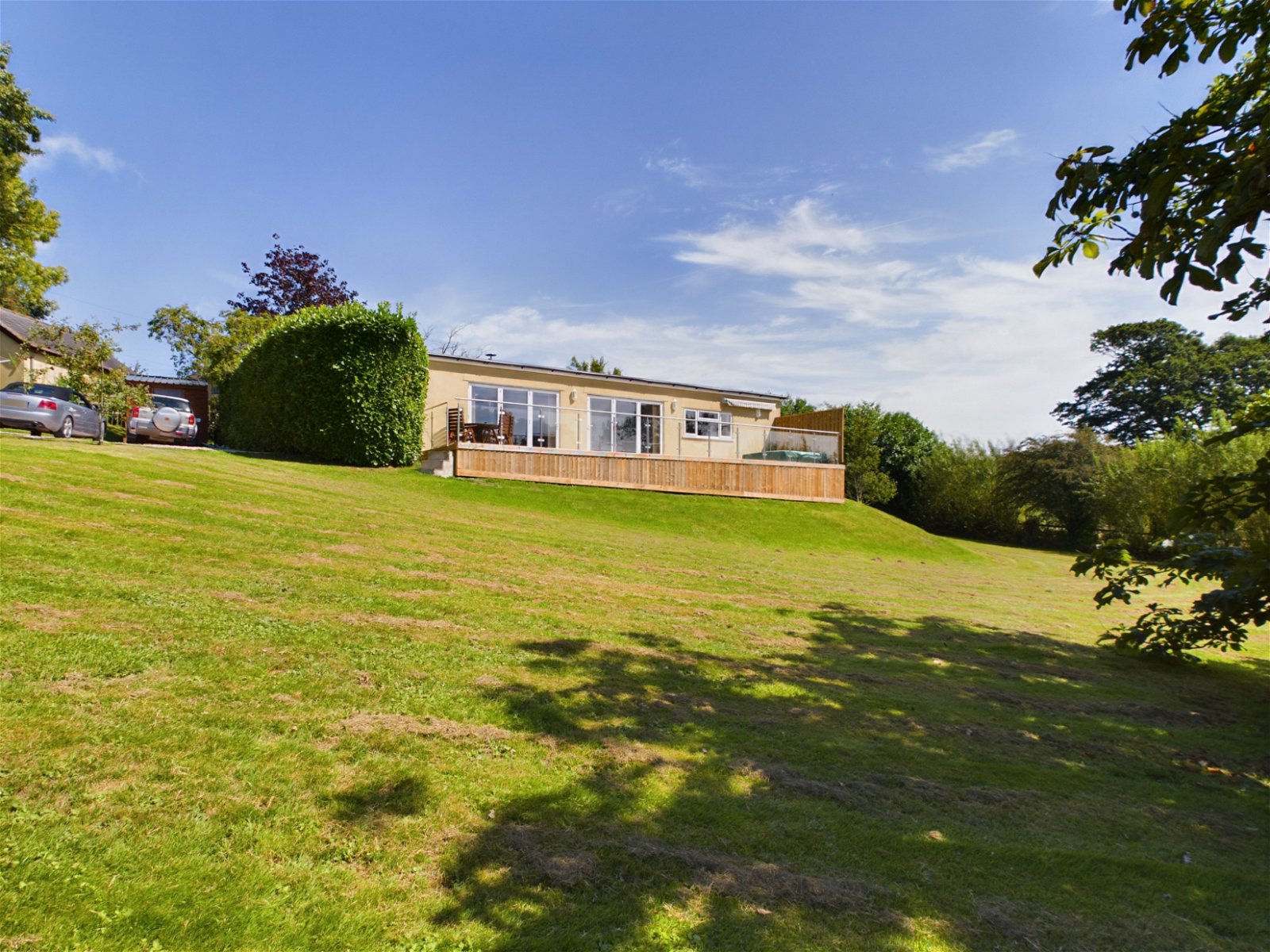 3-bedroom-bungalow-for-sale-in-newton-abbot-millionplus-the