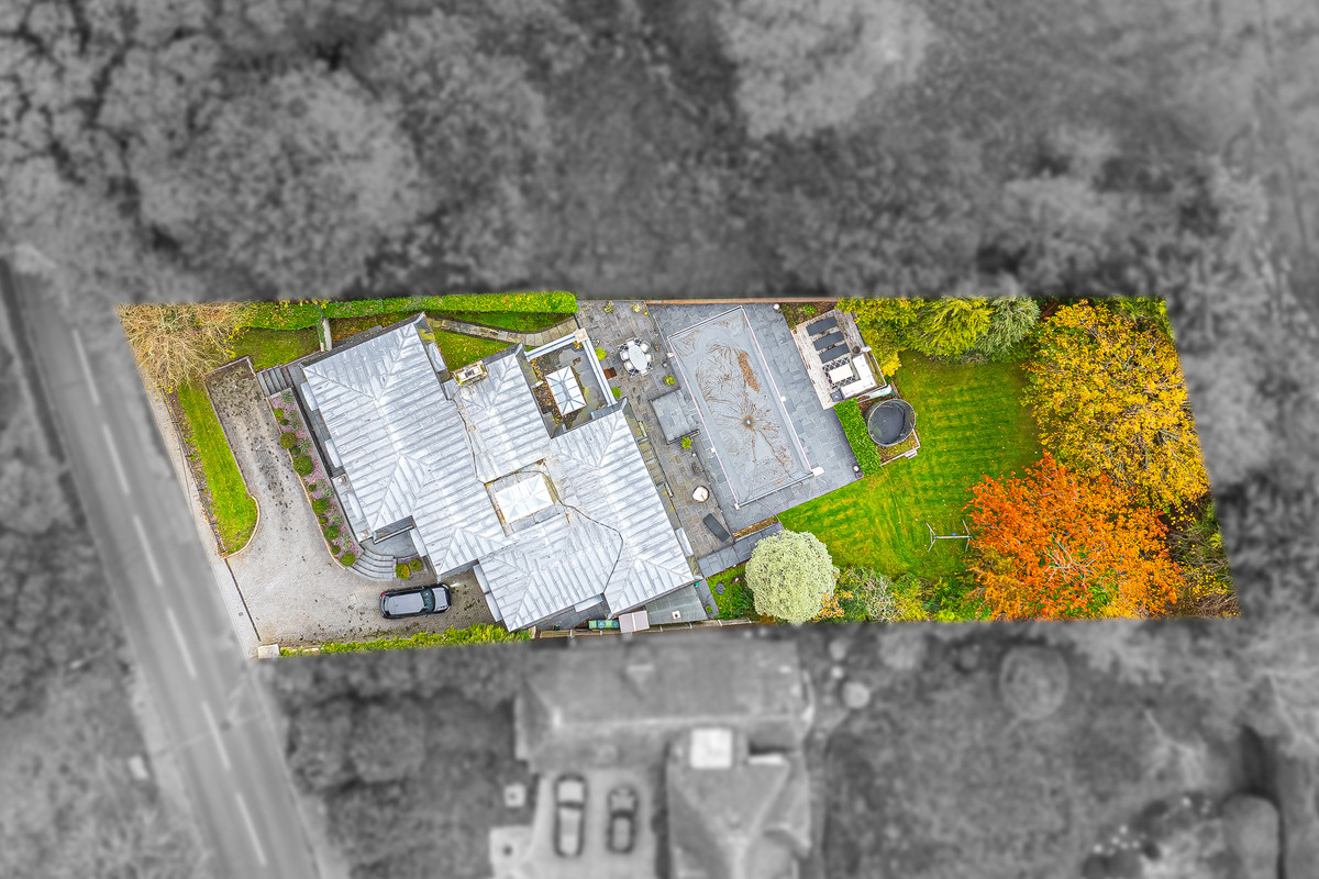 5 bedroom detached house for sale 0