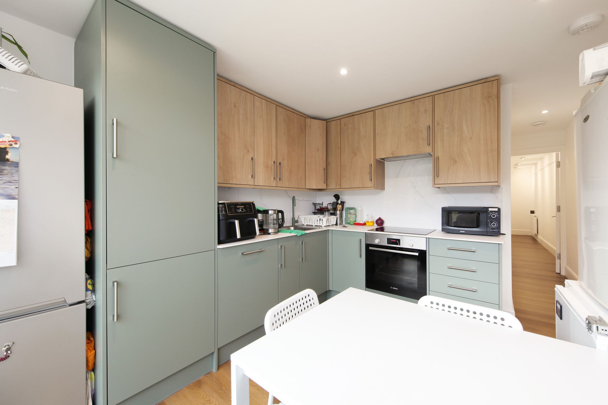 Flat 1, 71 Pine Road, London photo 4