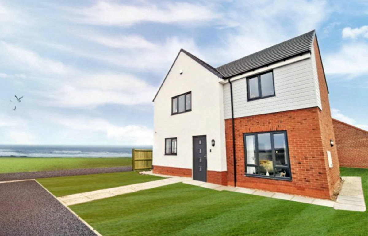 14, Coastview Close, Hartlepool photo 2