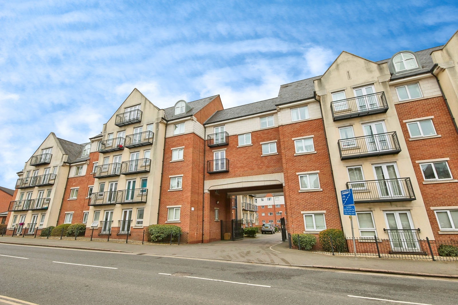 2-bed flat on 29 Rowleys Mill,, Uttoxeter New Road, Derbyshire, £100,000