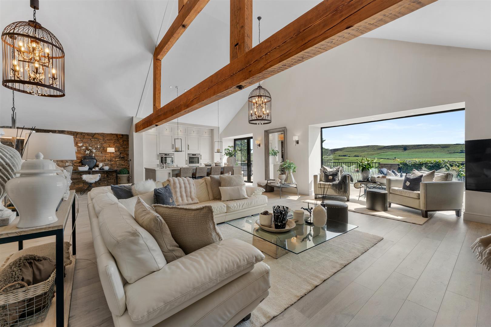 7 bedroom detached house for sale 0