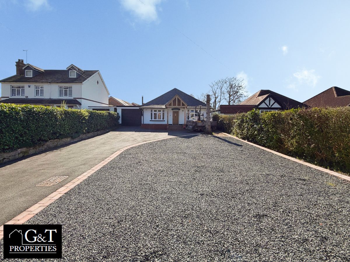 3 Bratch Lane, Wolverhampton photo 2