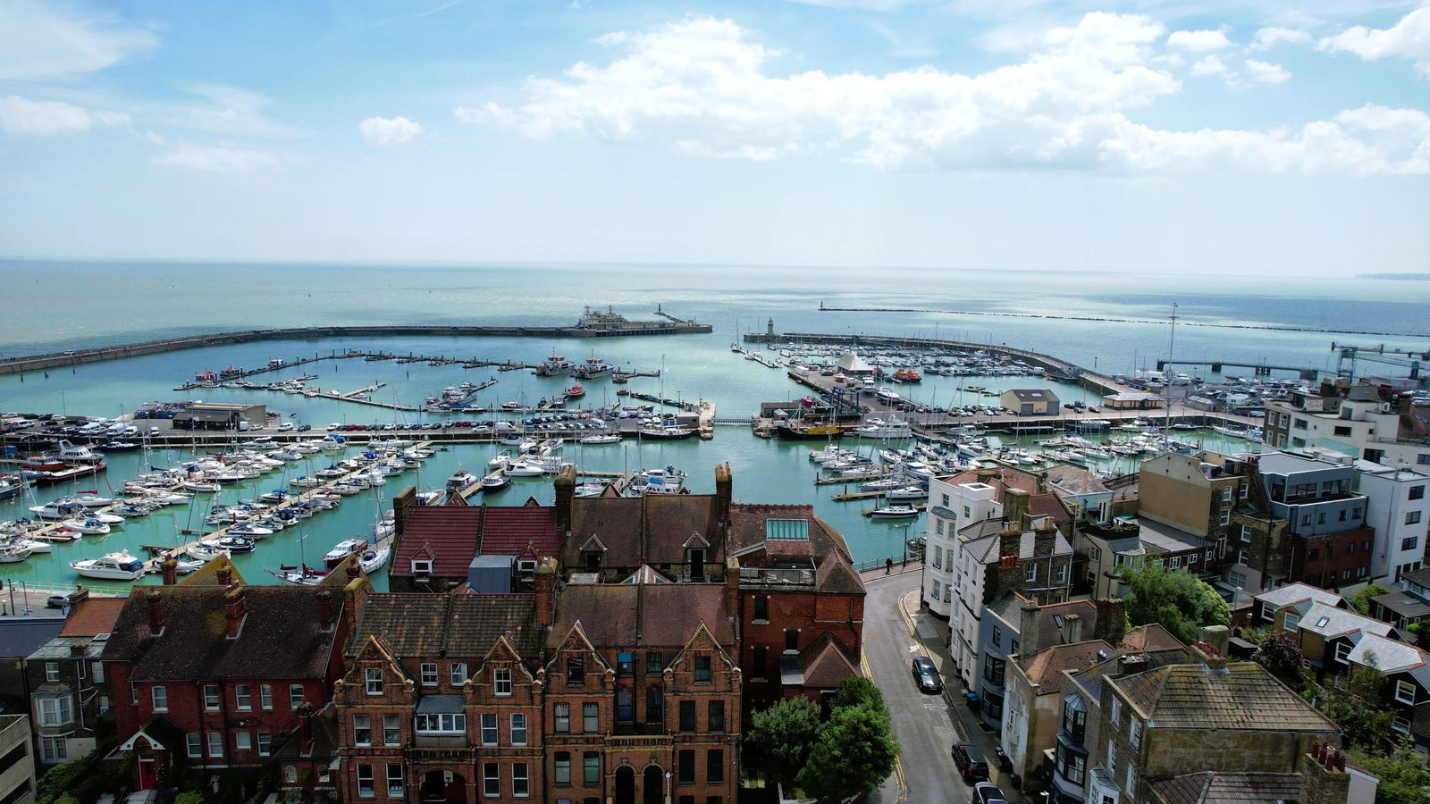 3 bedroom end terrace house for sale 0