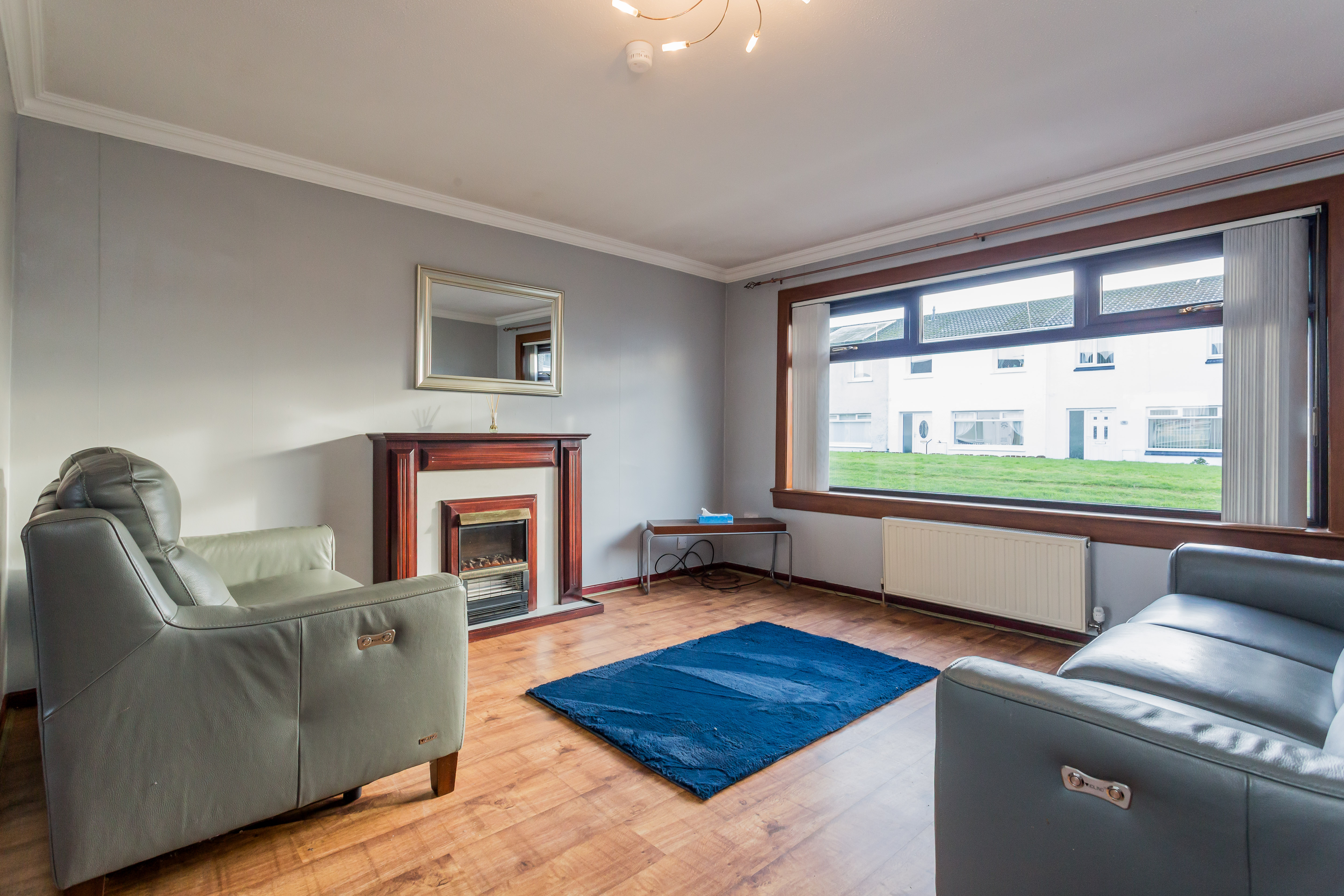 70, Russell Place, Linwood photo 4