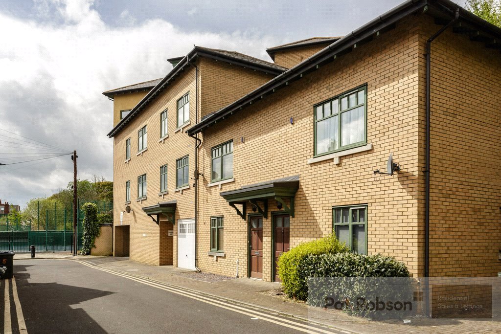 2-bed house on 1, Connaught Mews, Newcastle upon Tyne, £1,200/mo
