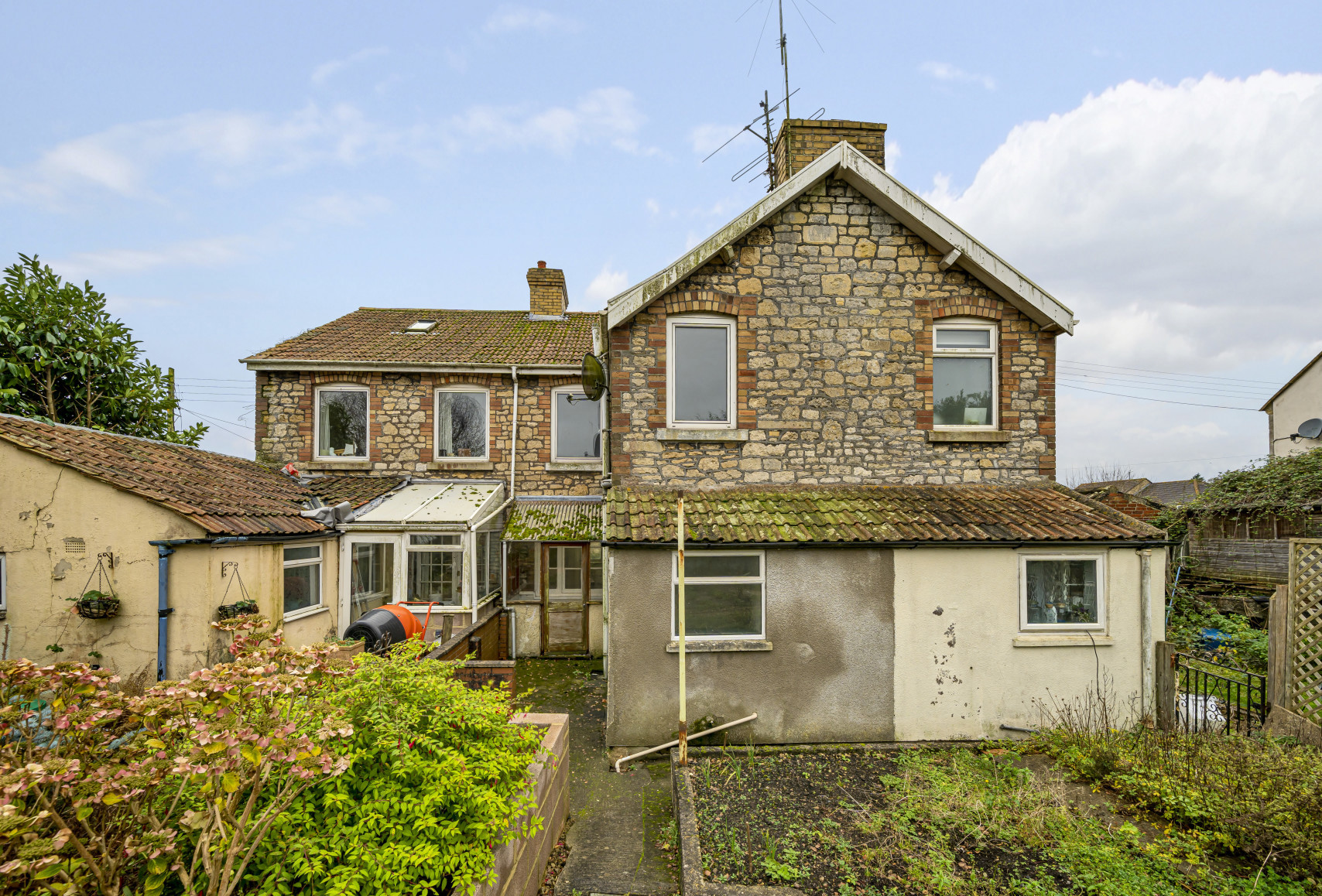 Photos of Wellow Lane, Peasedown St. John, Bath, Somerset BA2