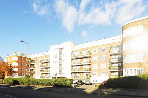 4 bedroom flat for sale 0