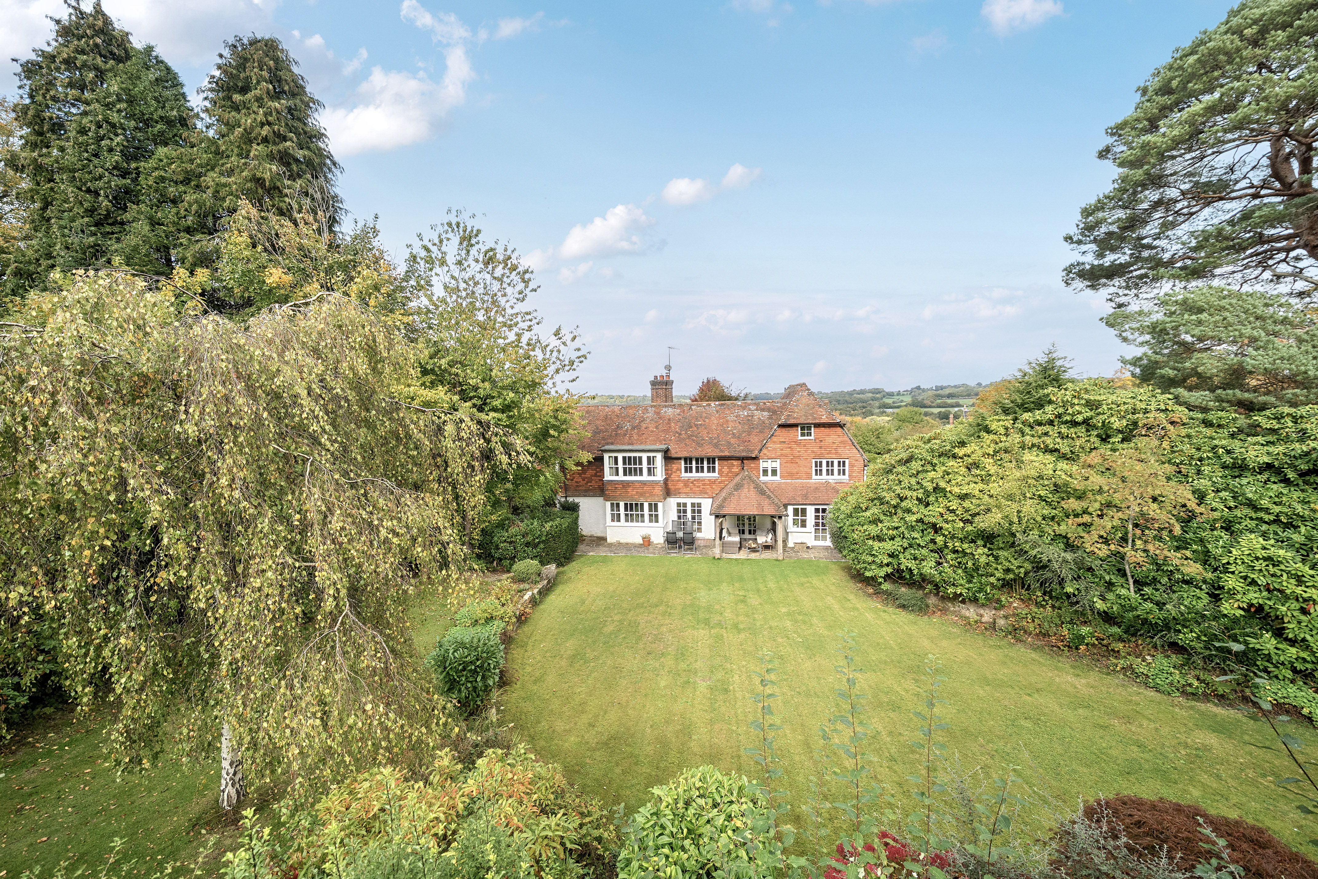 6 bedroom detached house for sale