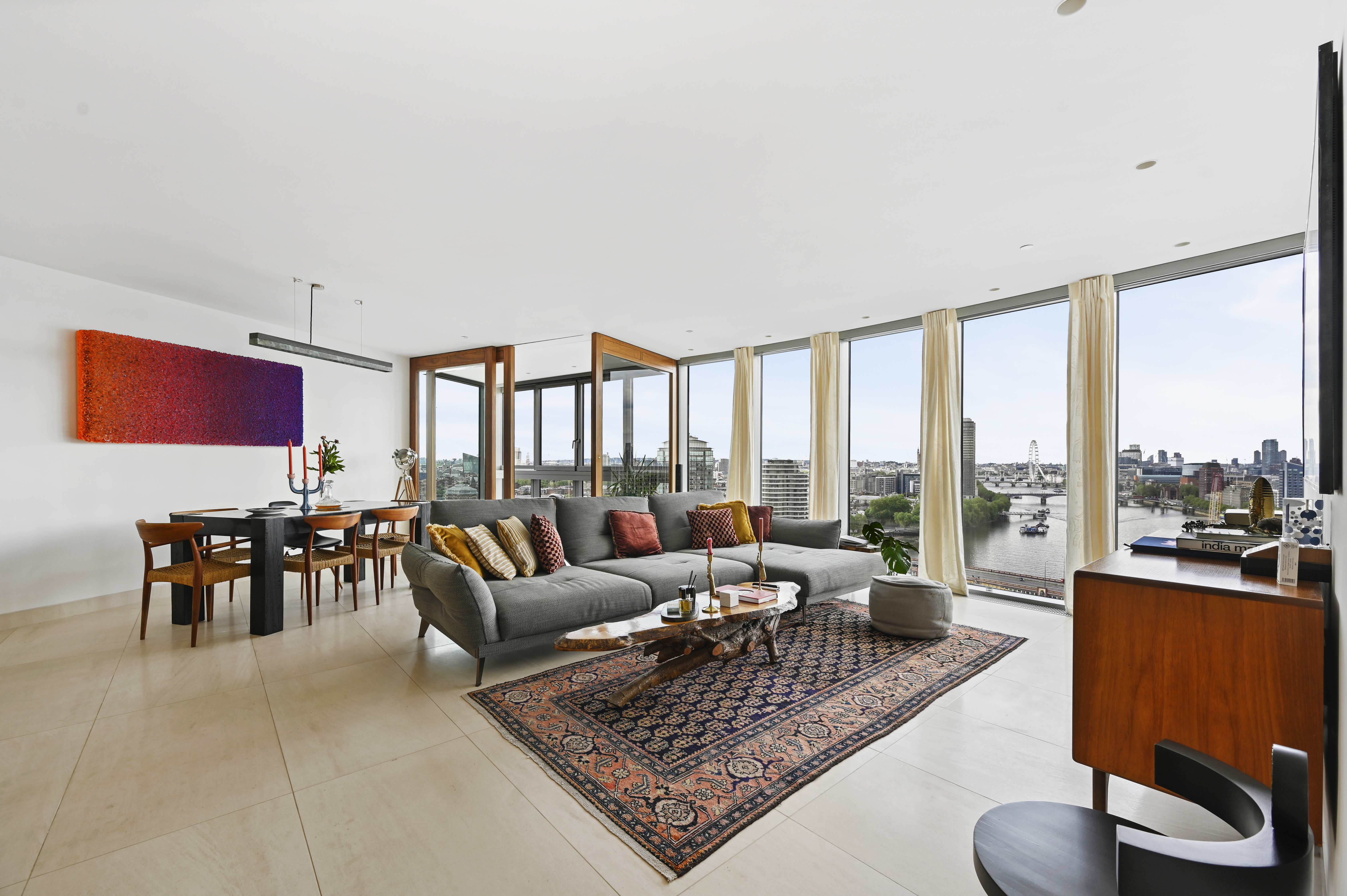 3 bedroom flat for sale 0