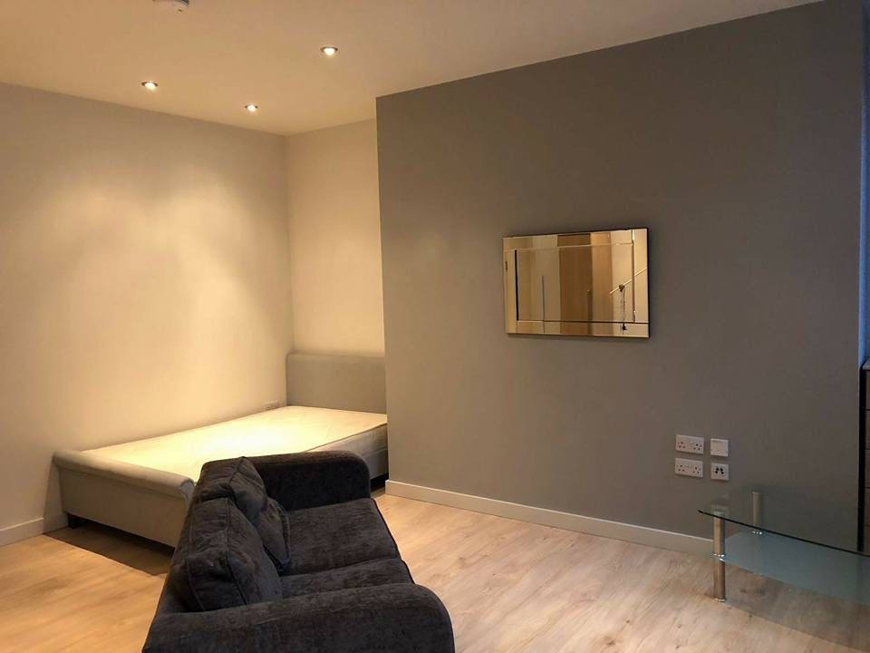 Apt 208,, 2 Mill Street, City Centre photo 5
