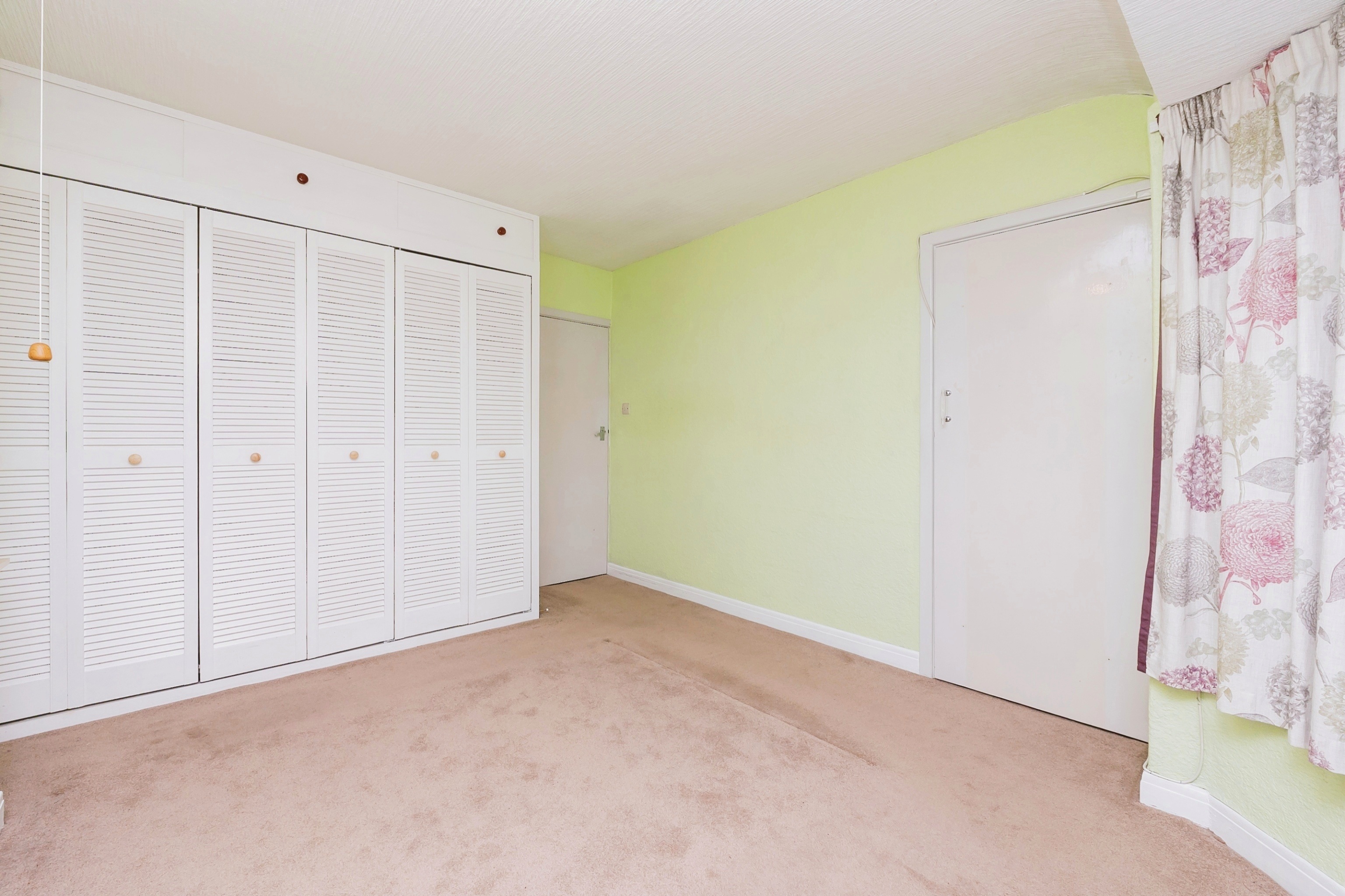 Photos of Guernsey Avenue, Broomhill, Bristol BS4 66709867