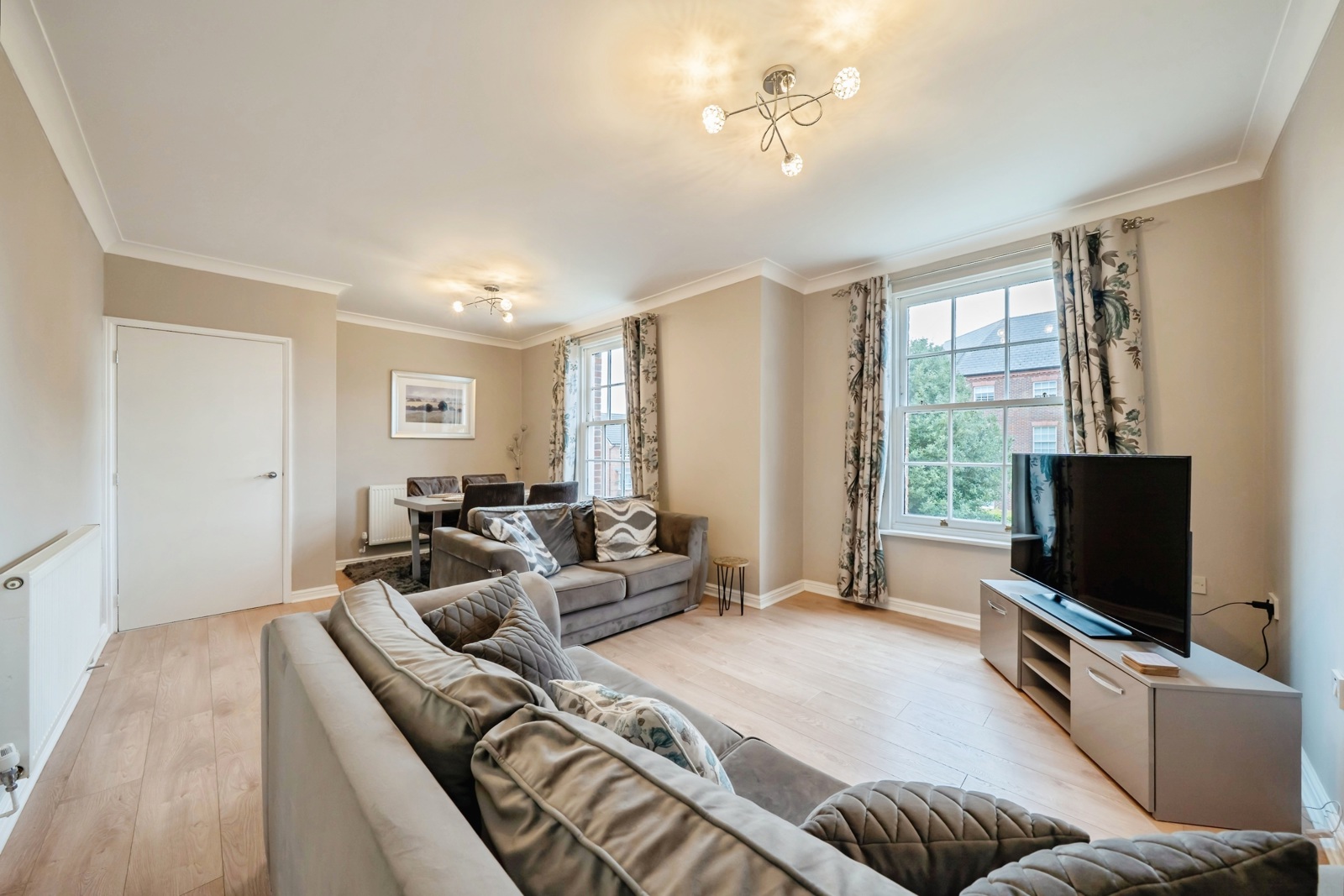 127, Pewterspear Green Road, Warrington photo 4