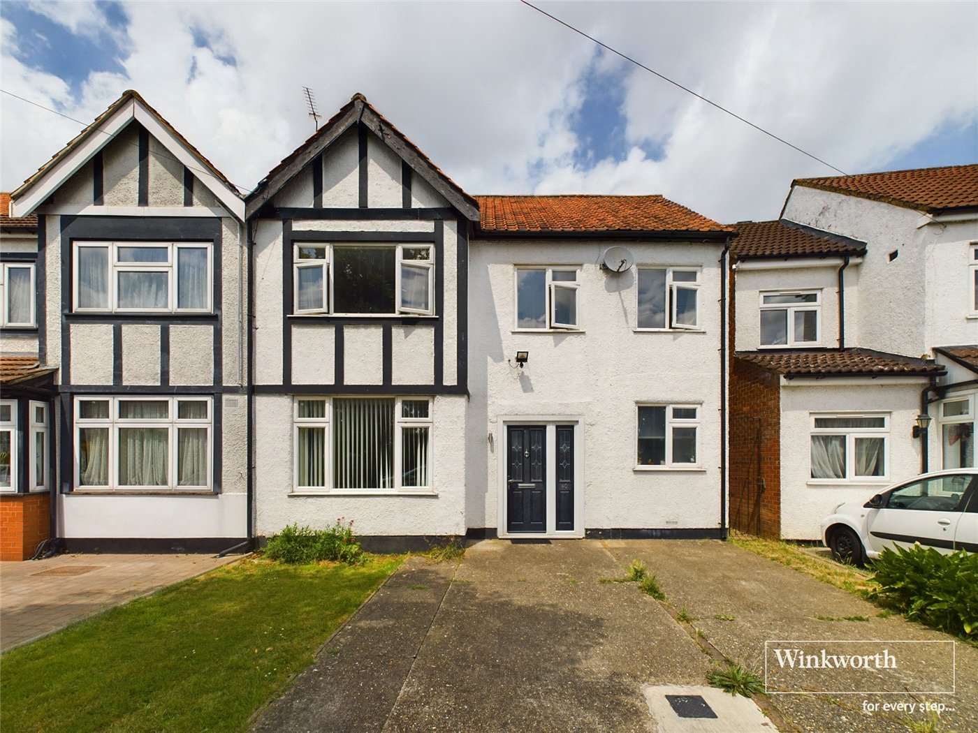 40, Lewgars Avenue, Kingsbury photo 2