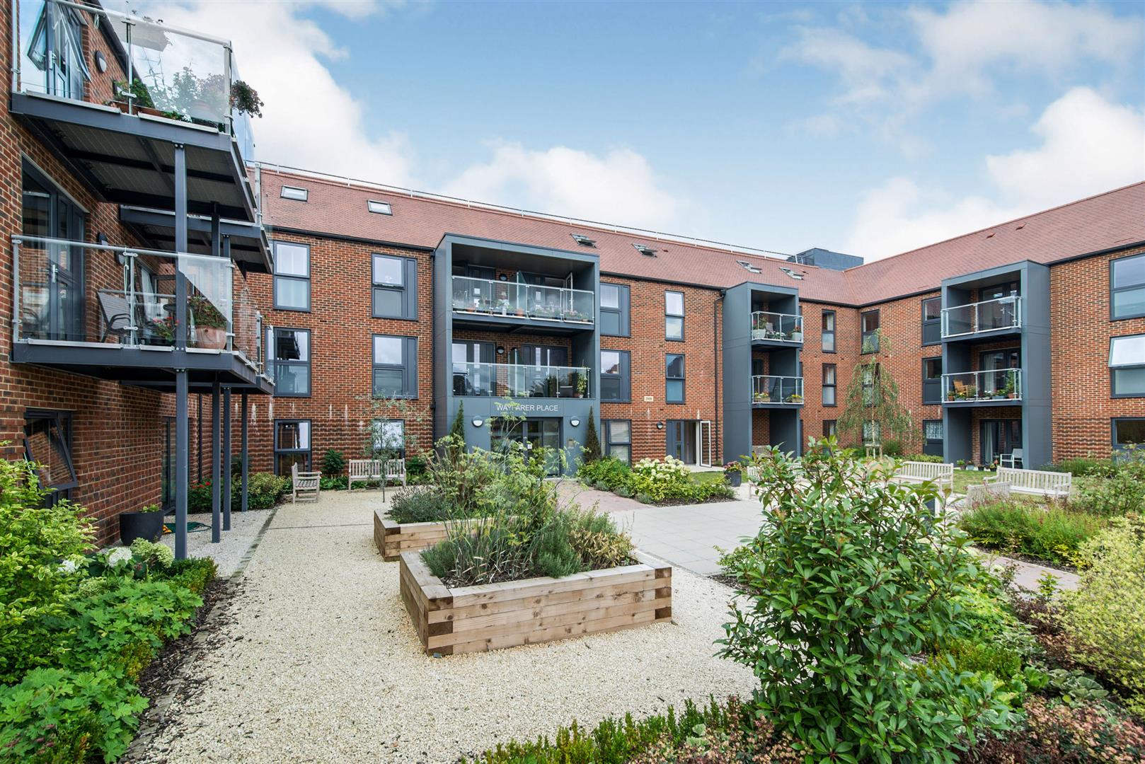 1-bed flat on 15 Wayfarer Place, The Dean, Alresford, £249,000