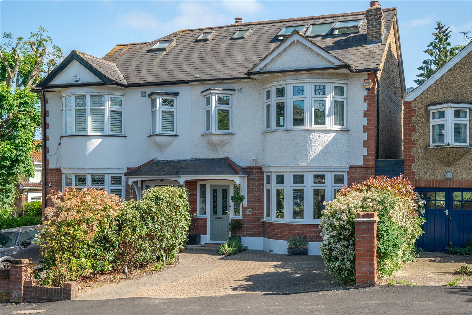 4 bedroom semi-detached house for sale 0