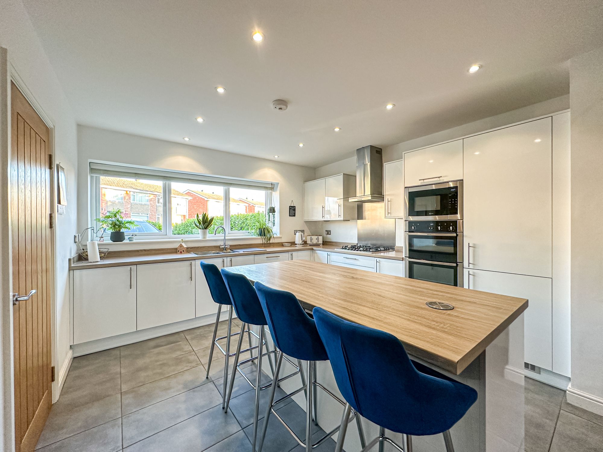 34 Seven Acres Lane, Wirral photo 4