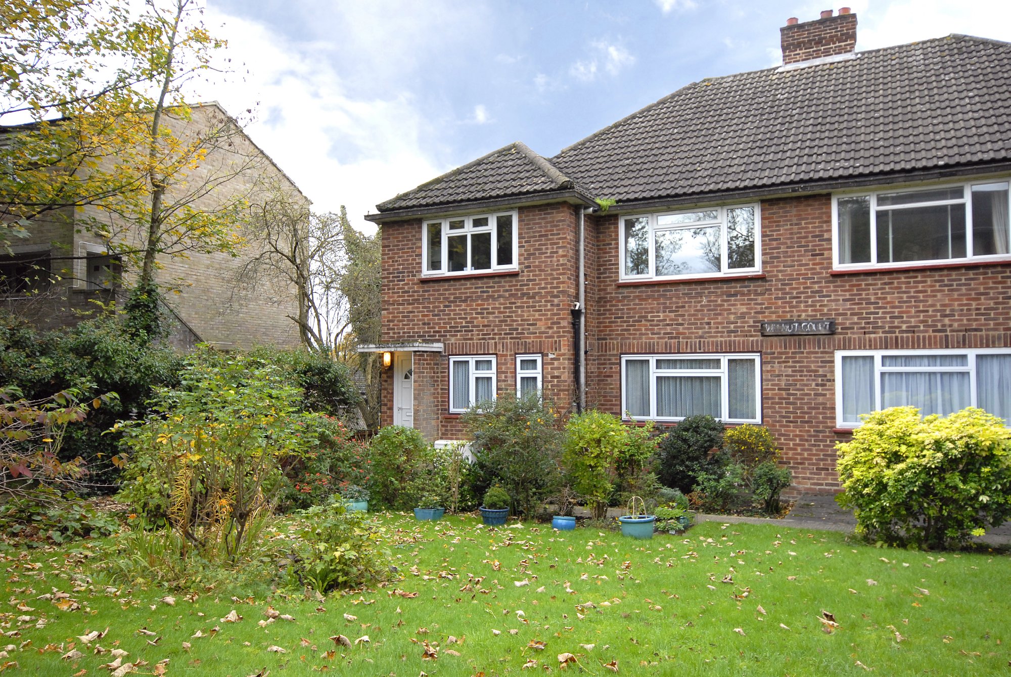 Free property report 2, Walnut Court, 33 Southend Road, Beckenham, BR3